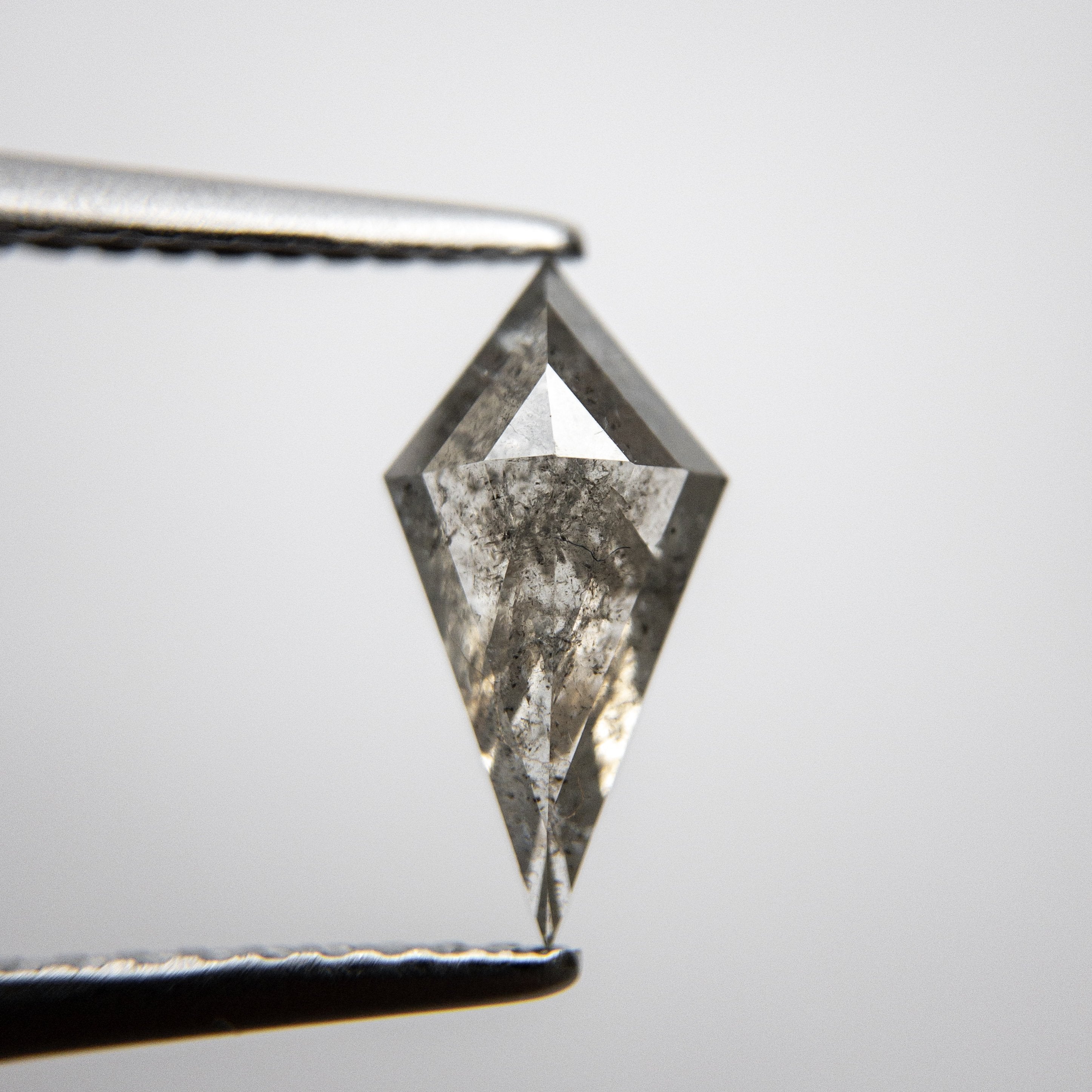 1.06ct 11.14x5.83x2.61mm Kite Rosecut 18222-04