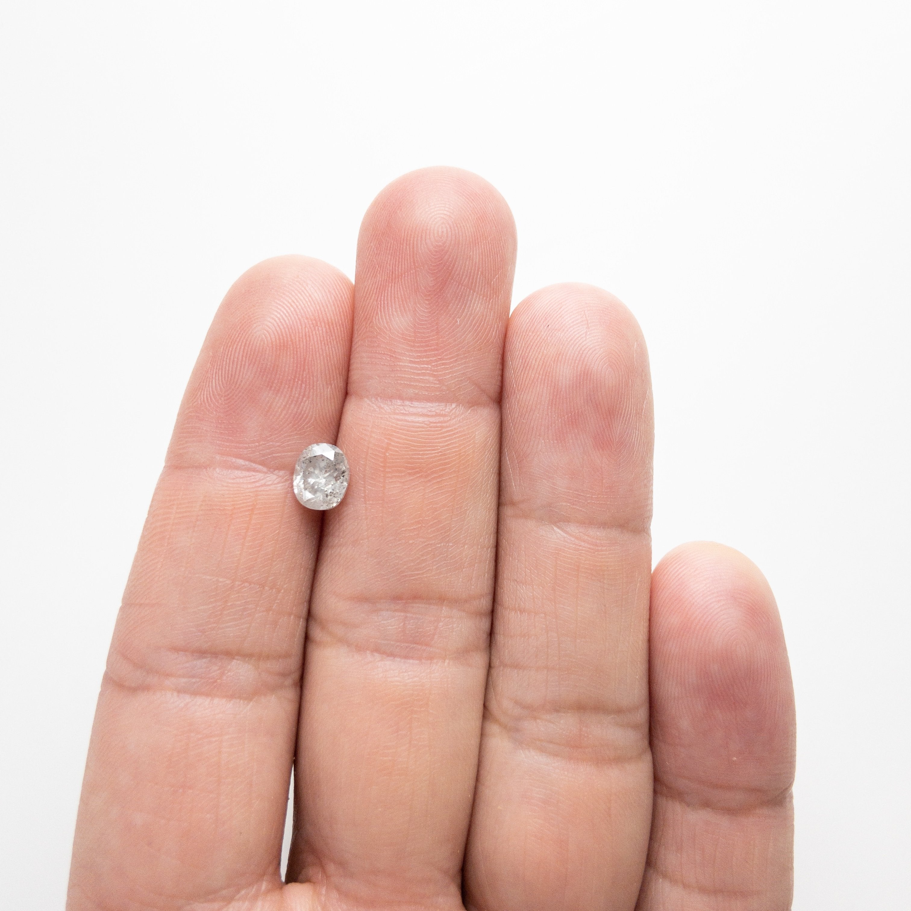 1.30ct 6.88x5.70x4.43mm Oval Brilliant 18224-04