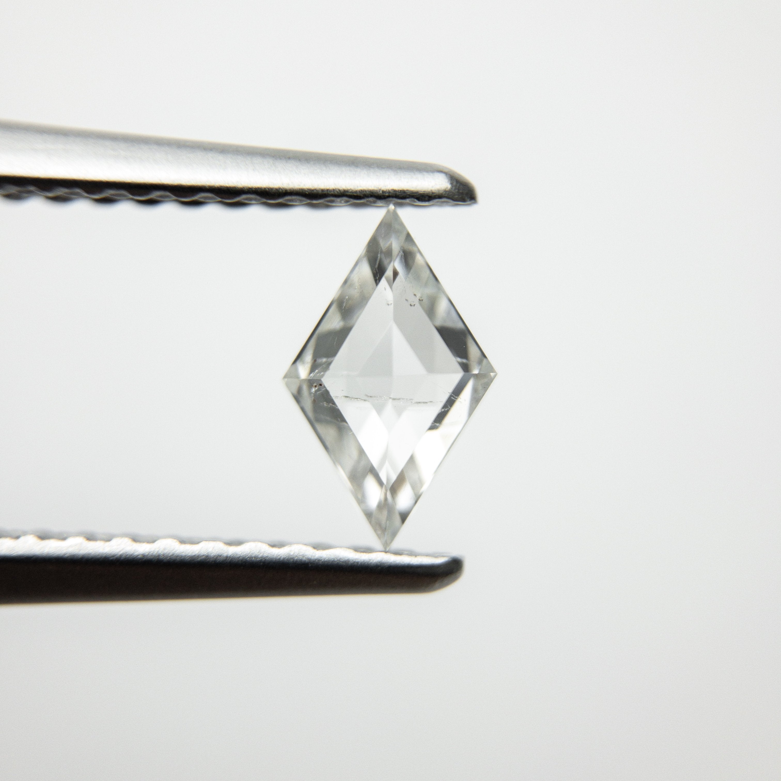 0.42ct 7.17x4.48x2.27mm Kite Rosecut 18226-01