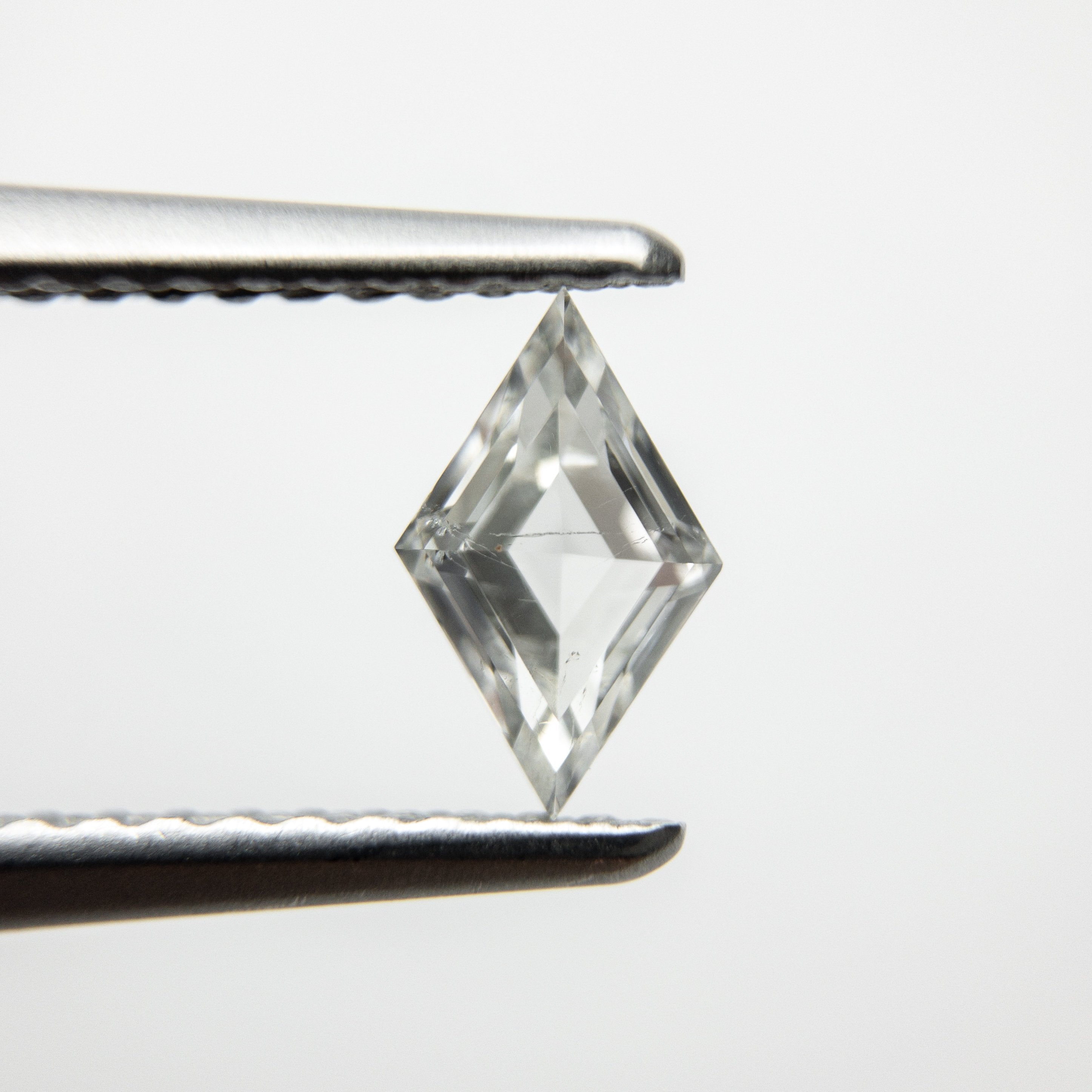 0.42ct 7.17x4.48x2.27mm Kite Rosecut 18226-01