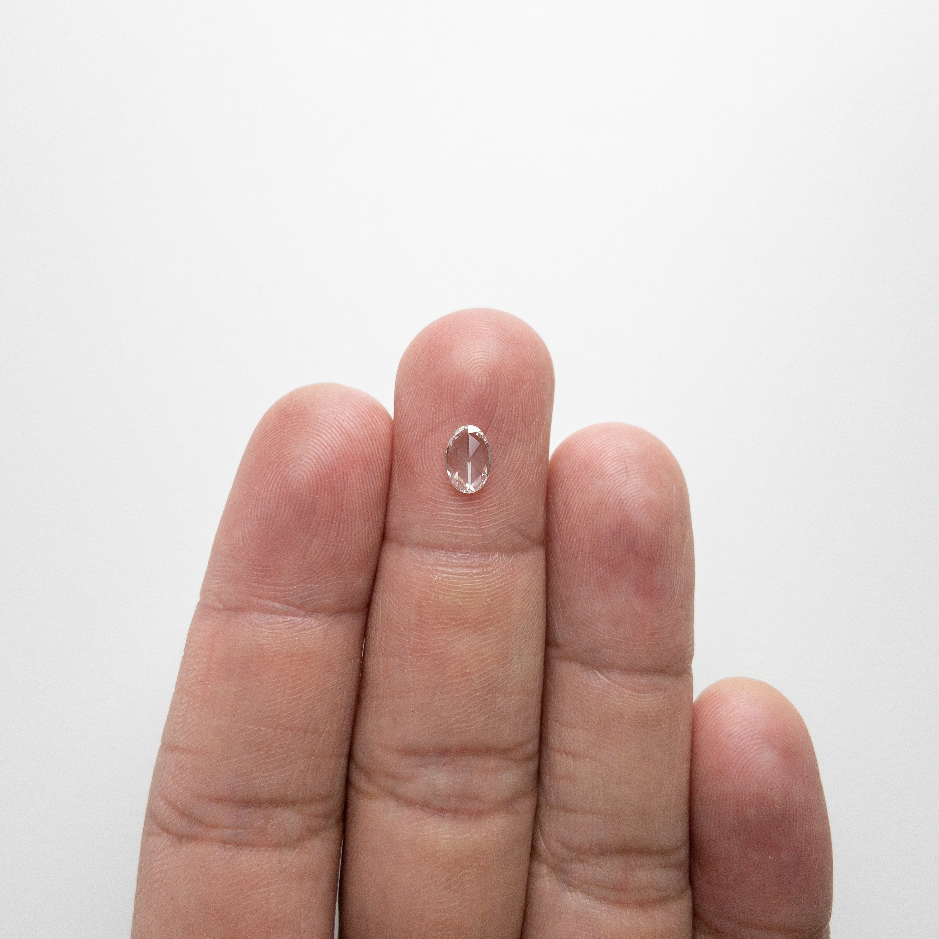 0.36ct 6.97x4.64x1.23mm Oval Rosecut 18237-01 hold D1390