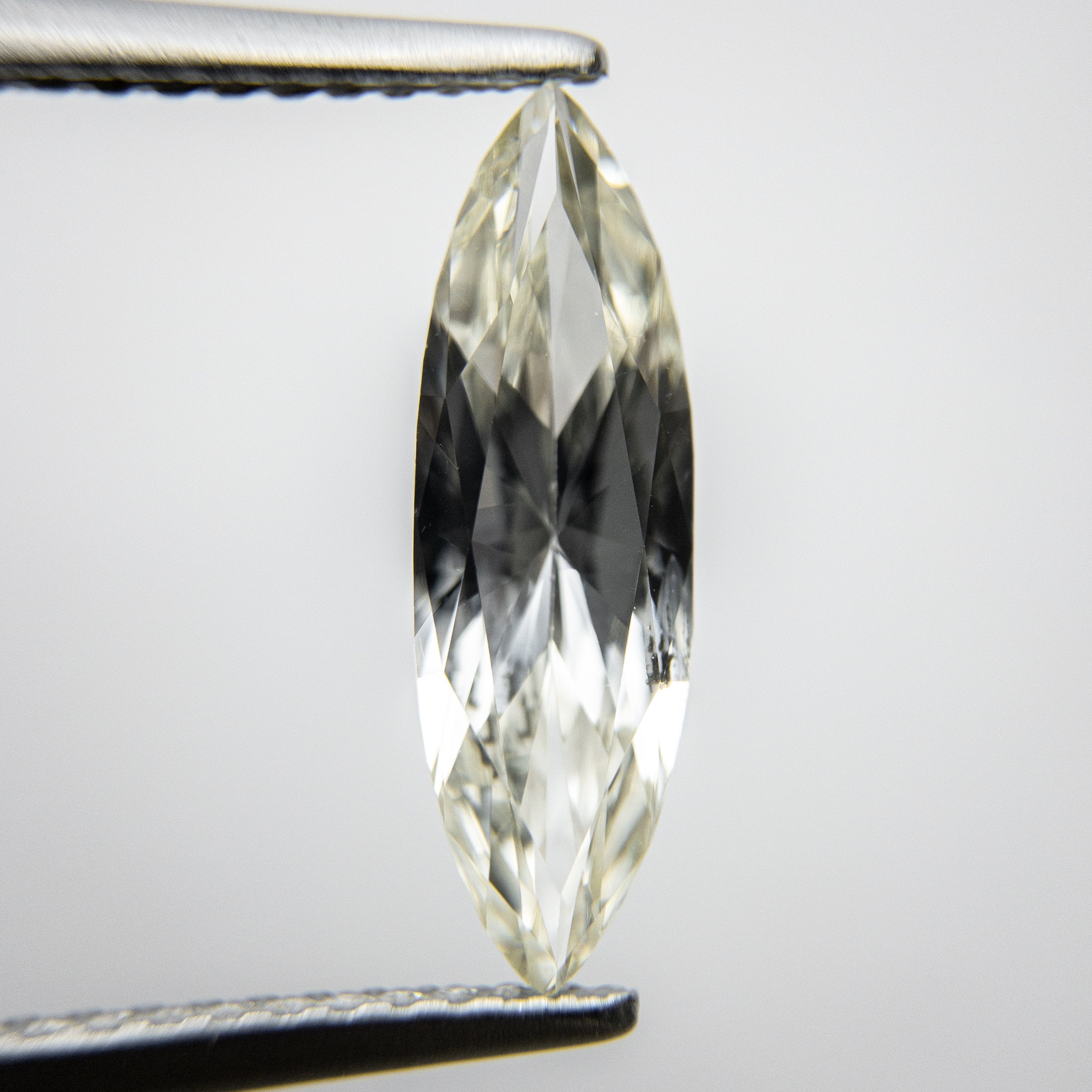 1.35ct 14.52x4.75x2.92mm SI2 M-N Marquise Brilliant Cut 18240-5 HOLD D958