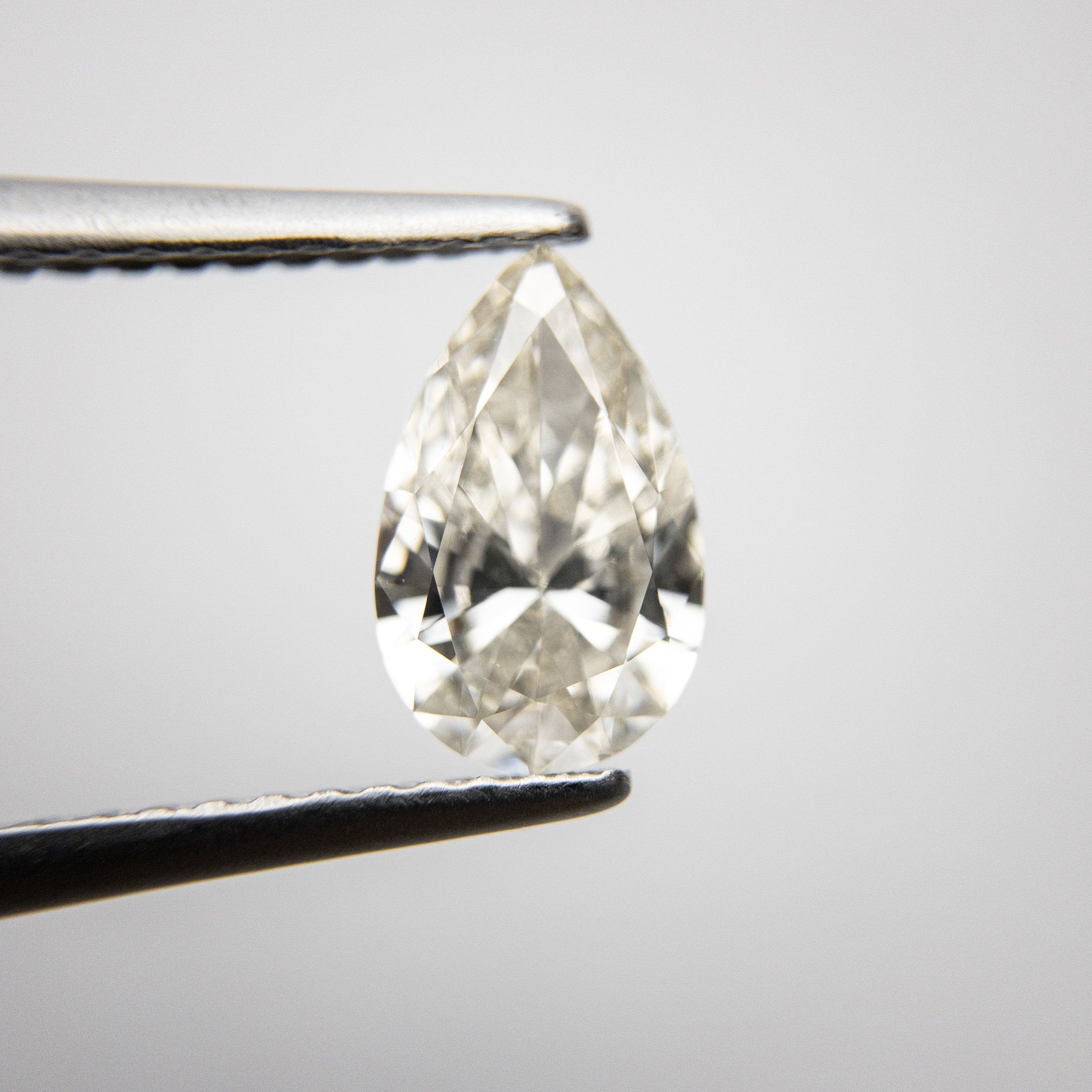 1.01ct 9.07x5.71x3.18mm Pear Brilliant 18244-09