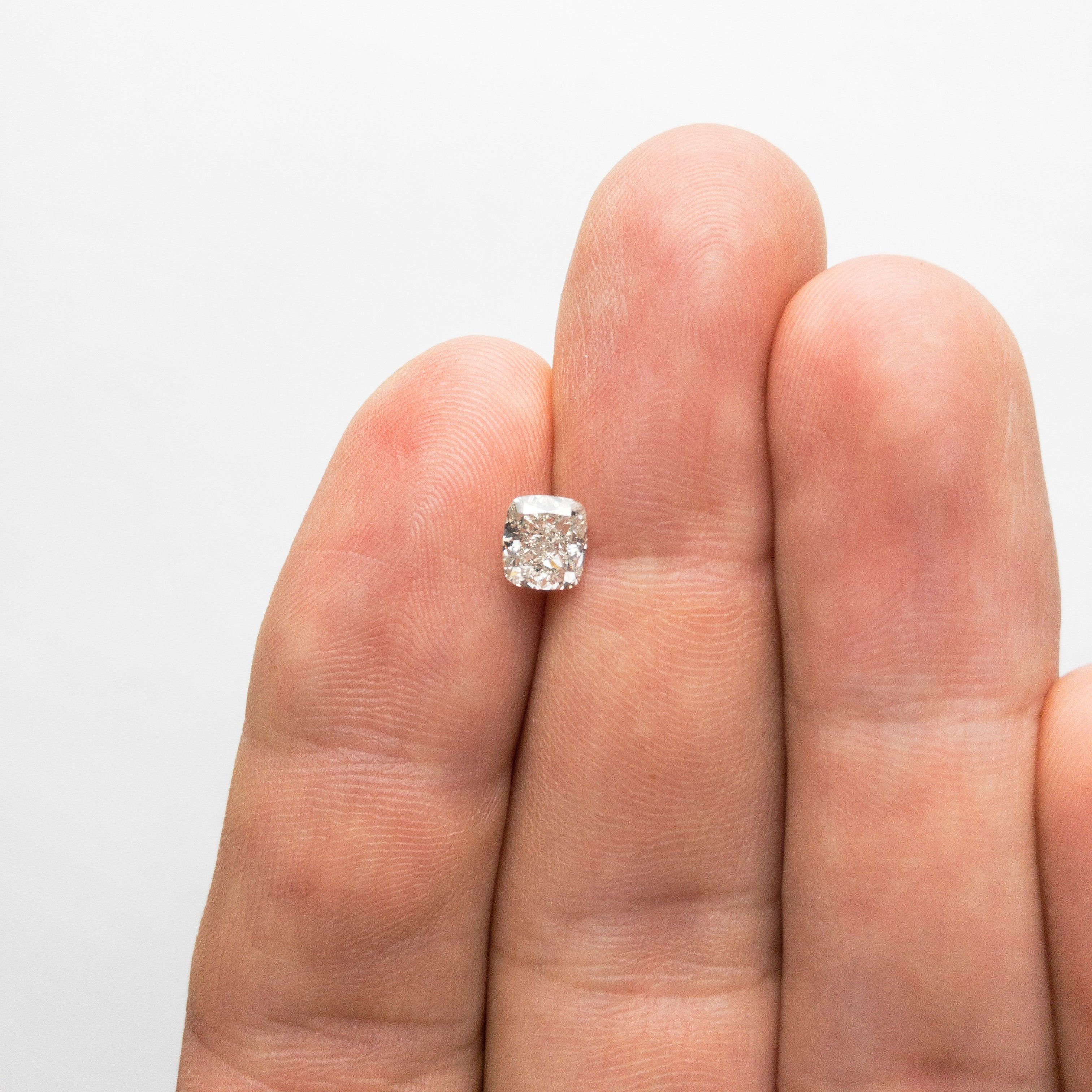 1.02ct 5.76x5.15x3.70mm Cushion Brilliant 18255-04