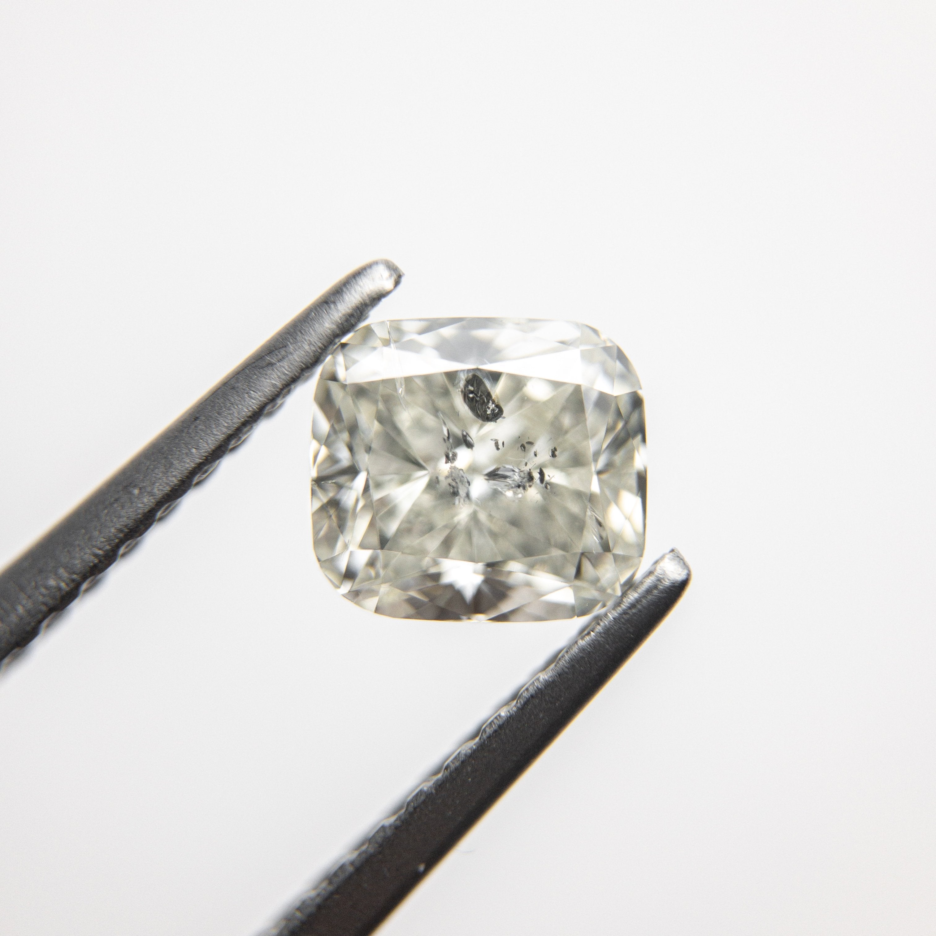 1.01ct 5.72x5.18x3.63mm Cushion Brilliant 18255-09