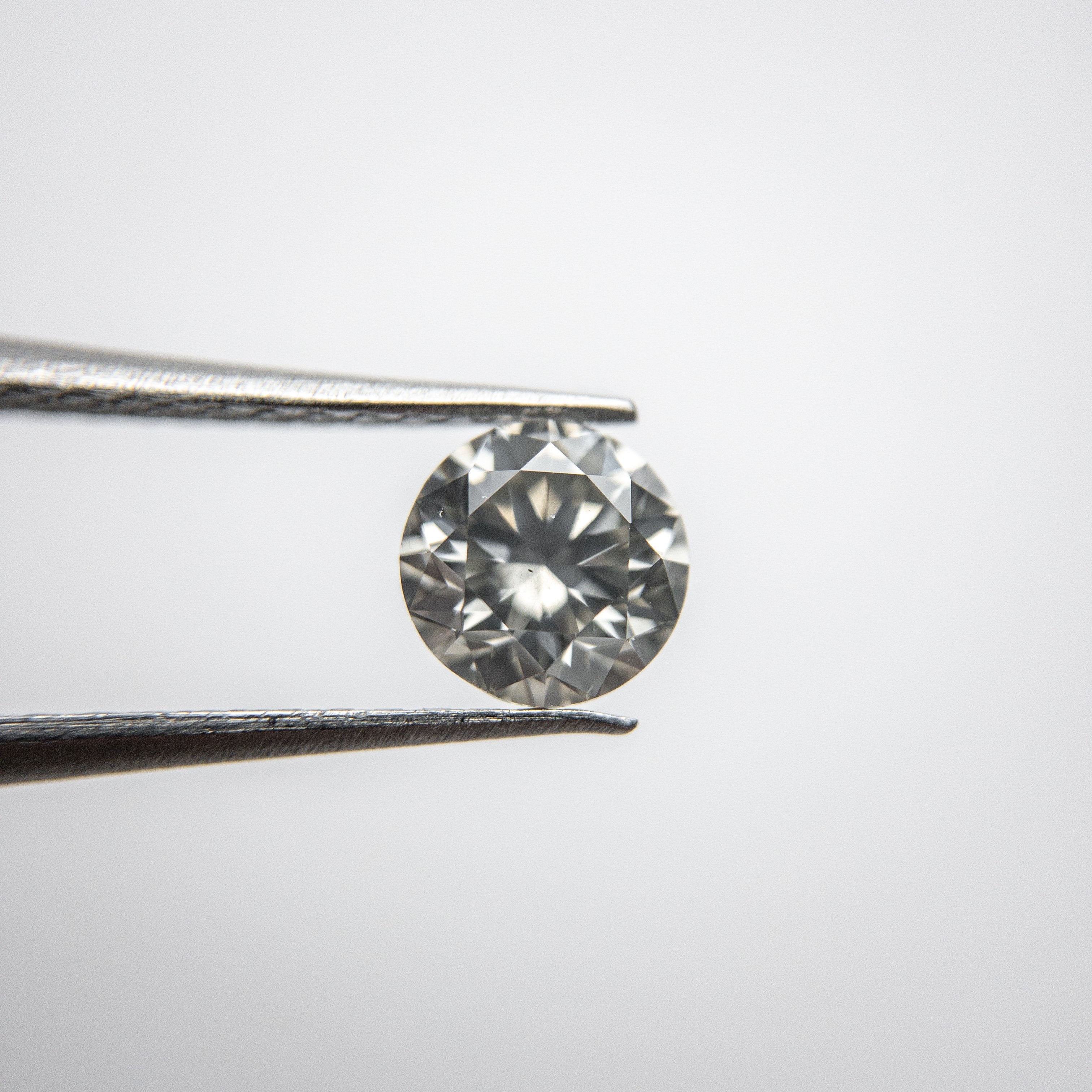 0.52ct 4.99x4.97x3.22mm Round Brilliant 18273-01 HOLD D1004