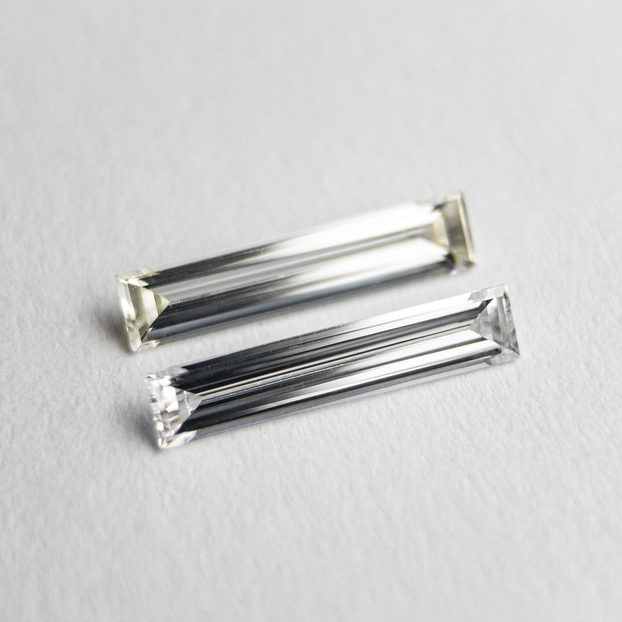 2pc 0.51cttw 9.80x2.00x1.19mm VS G L-M Baguette Step Cut Matching Pair 18280-01