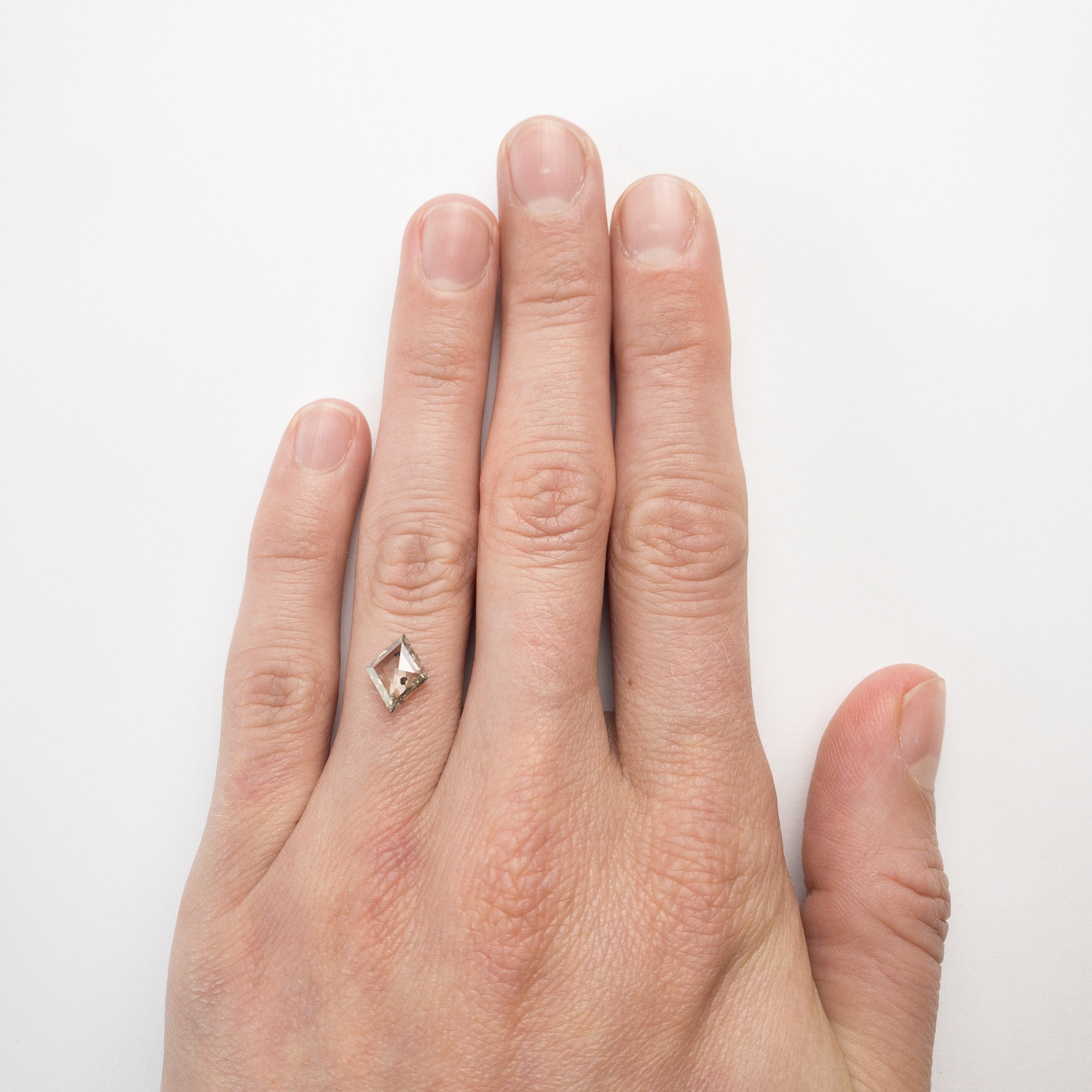 0.89ct 9.13x7.41x2.34mm Kite Rosecut 18285-02