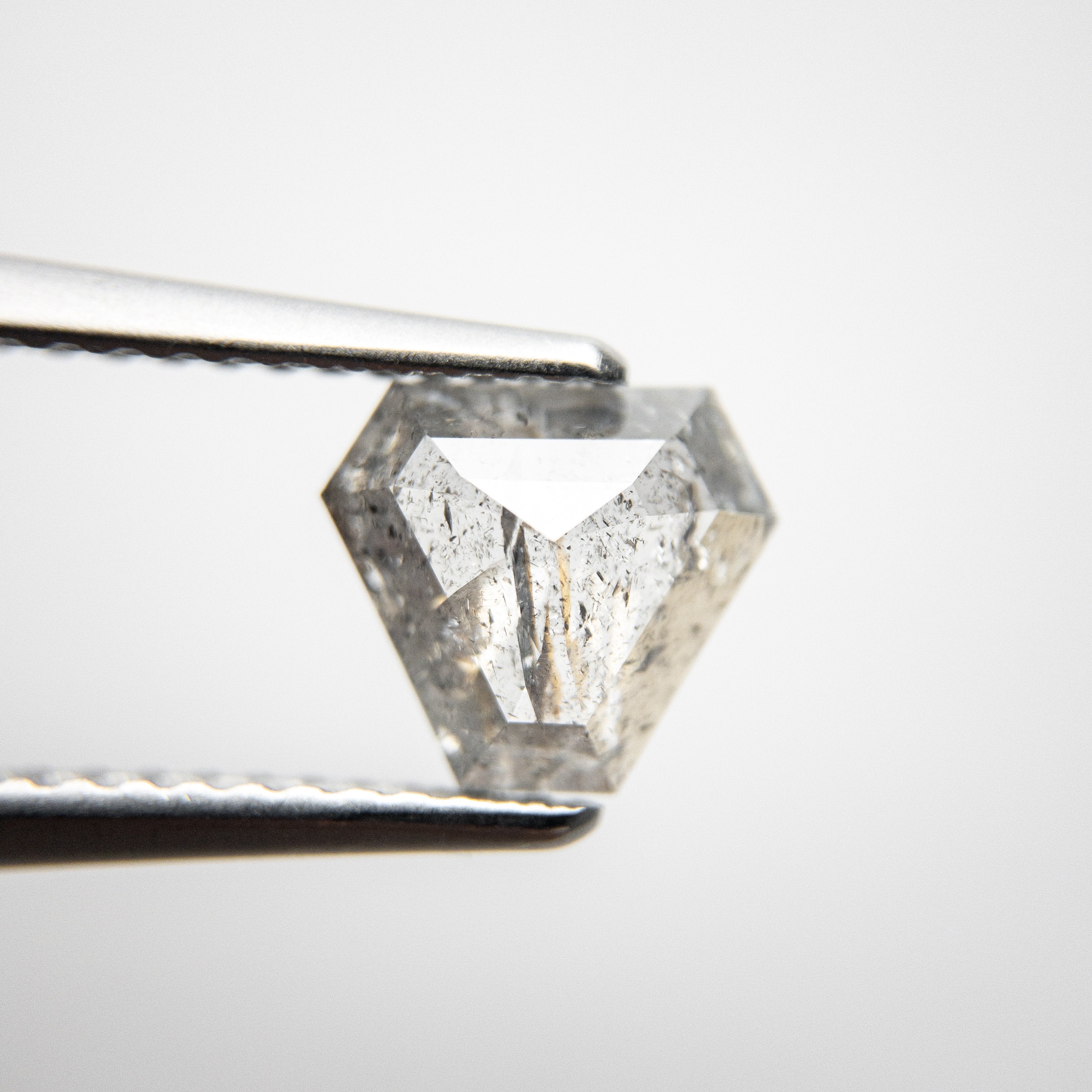 1.23ct 7.09x8.00x2.98mm Geometric Rosecut 18292-04 hold D1524