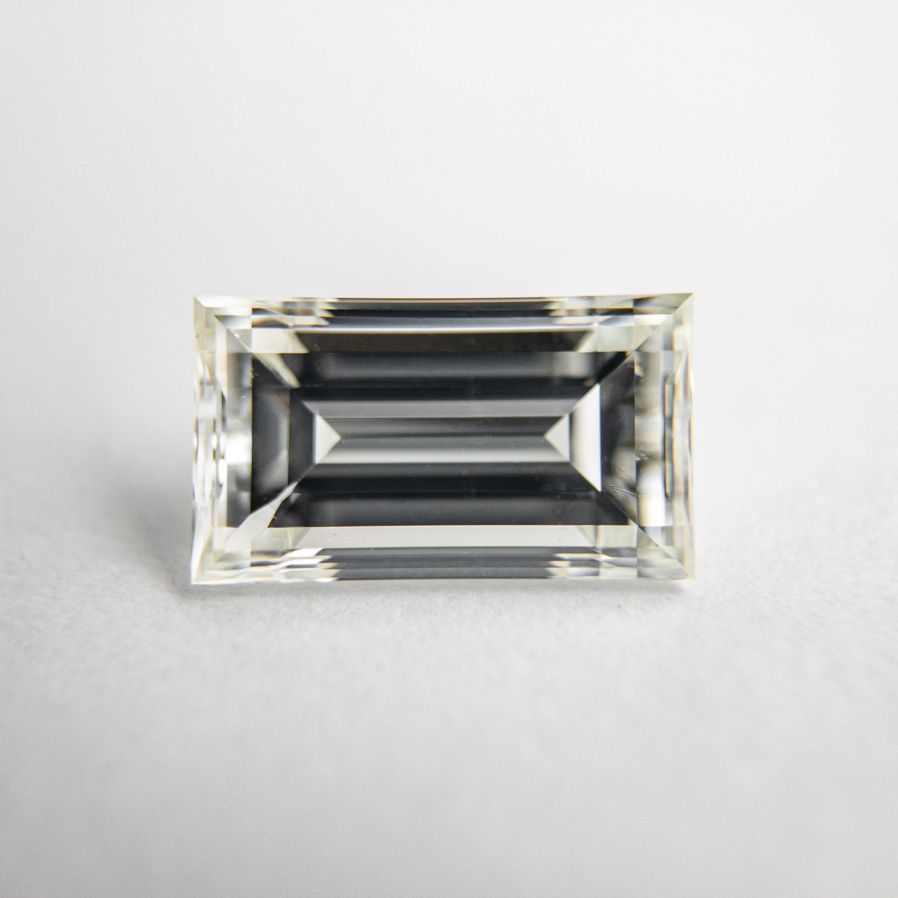 1.52ct 8.79x5.04x3.48mm VS K-L Antique Baguette Step Cut 18299-01 HOLD D1887 2.5.21