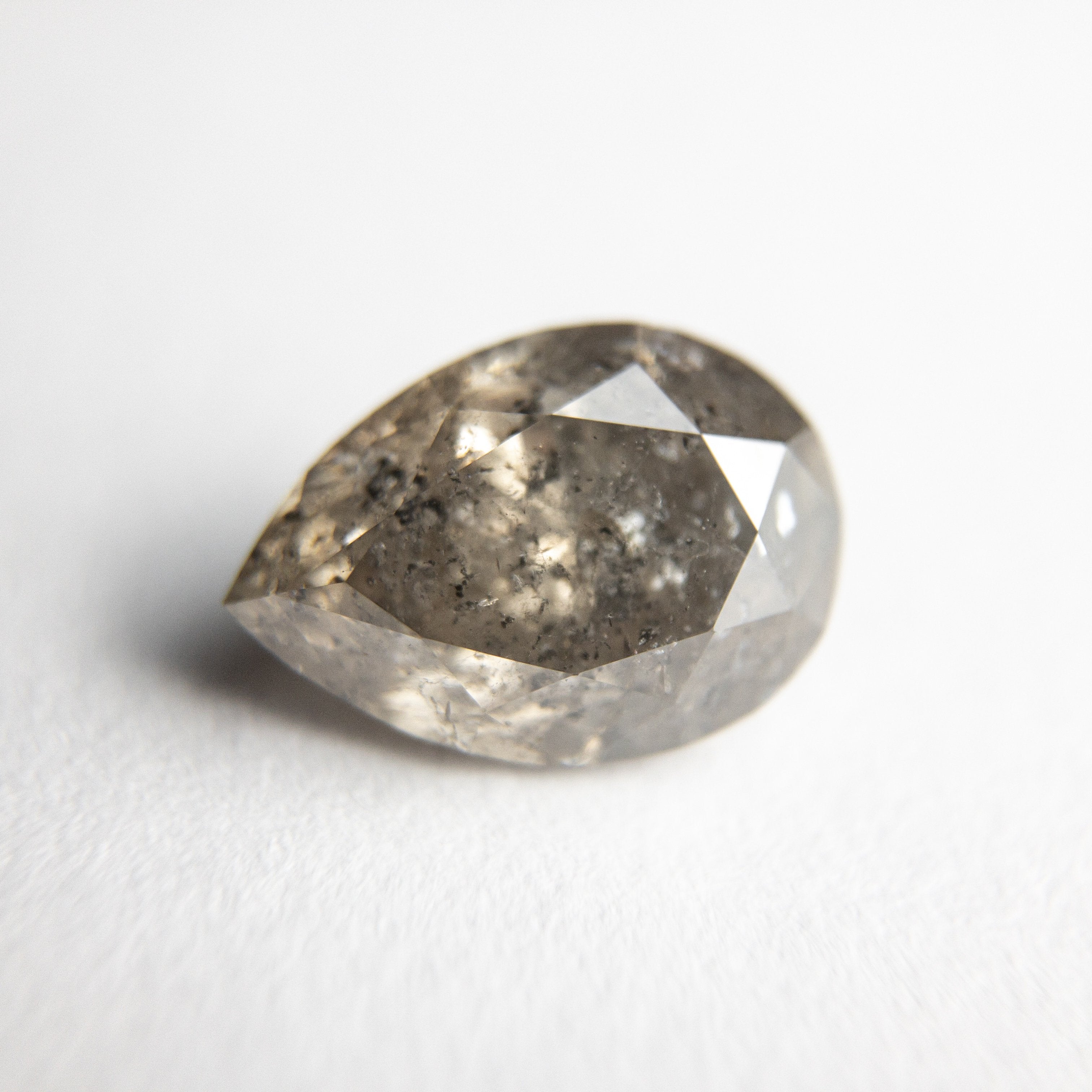 2.21ct 9.57x6.81x5.30mm Pear Brilliant Cut 18316-01 hold D1285