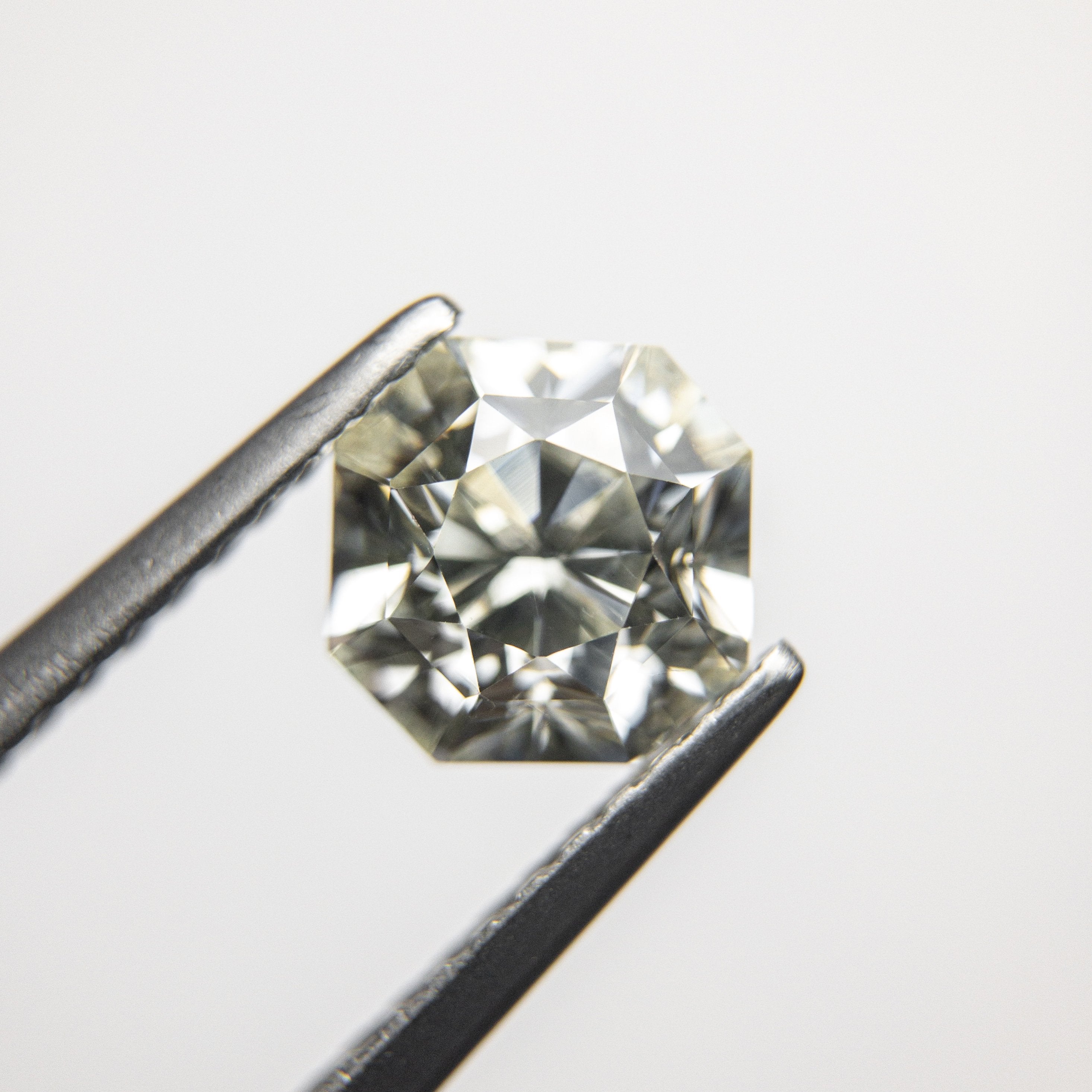 1.21ct 6.20x6.10x4.29mm GIA SI1 M Octagon Brilliant 18330-01