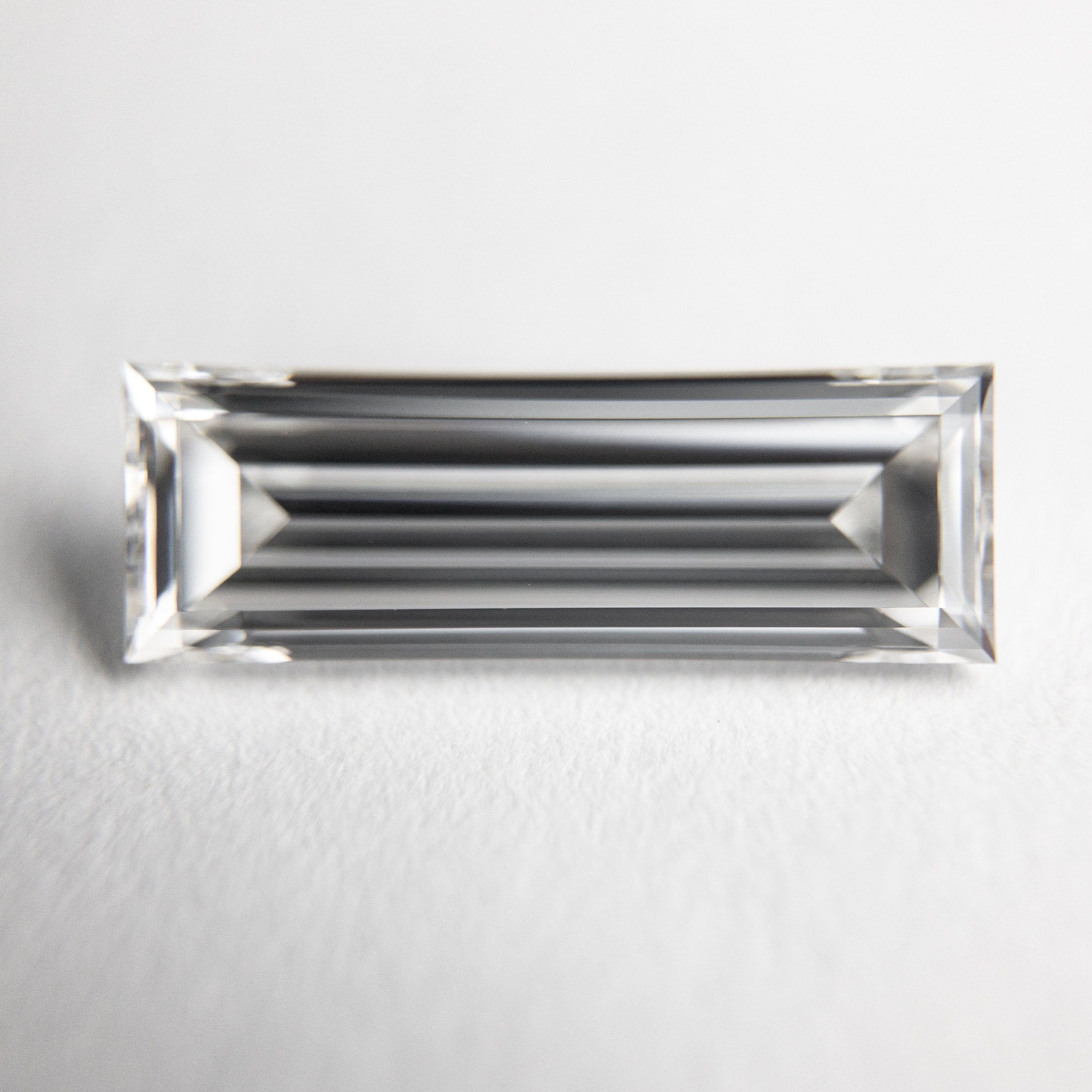 1.25ct 11.82x4.07x2.45mm GIA VVS1 F Baguette Step Cut 18331-01