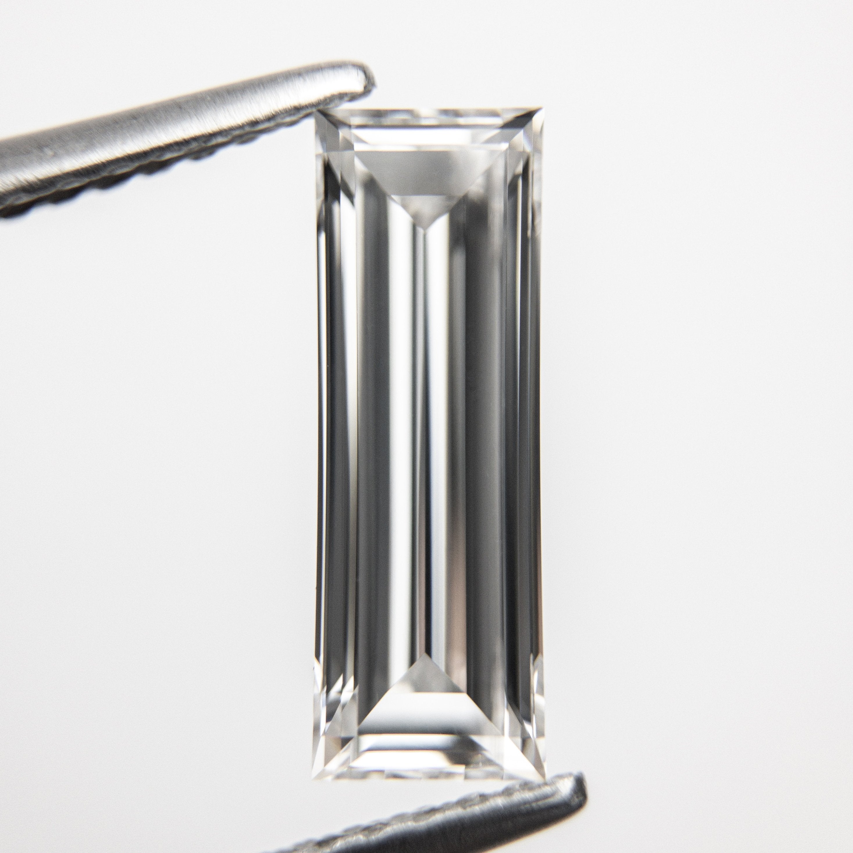 1.25ct 11.82x4.07x2.45mm GIA VVS1 F Baguette Step Cut 18331-01