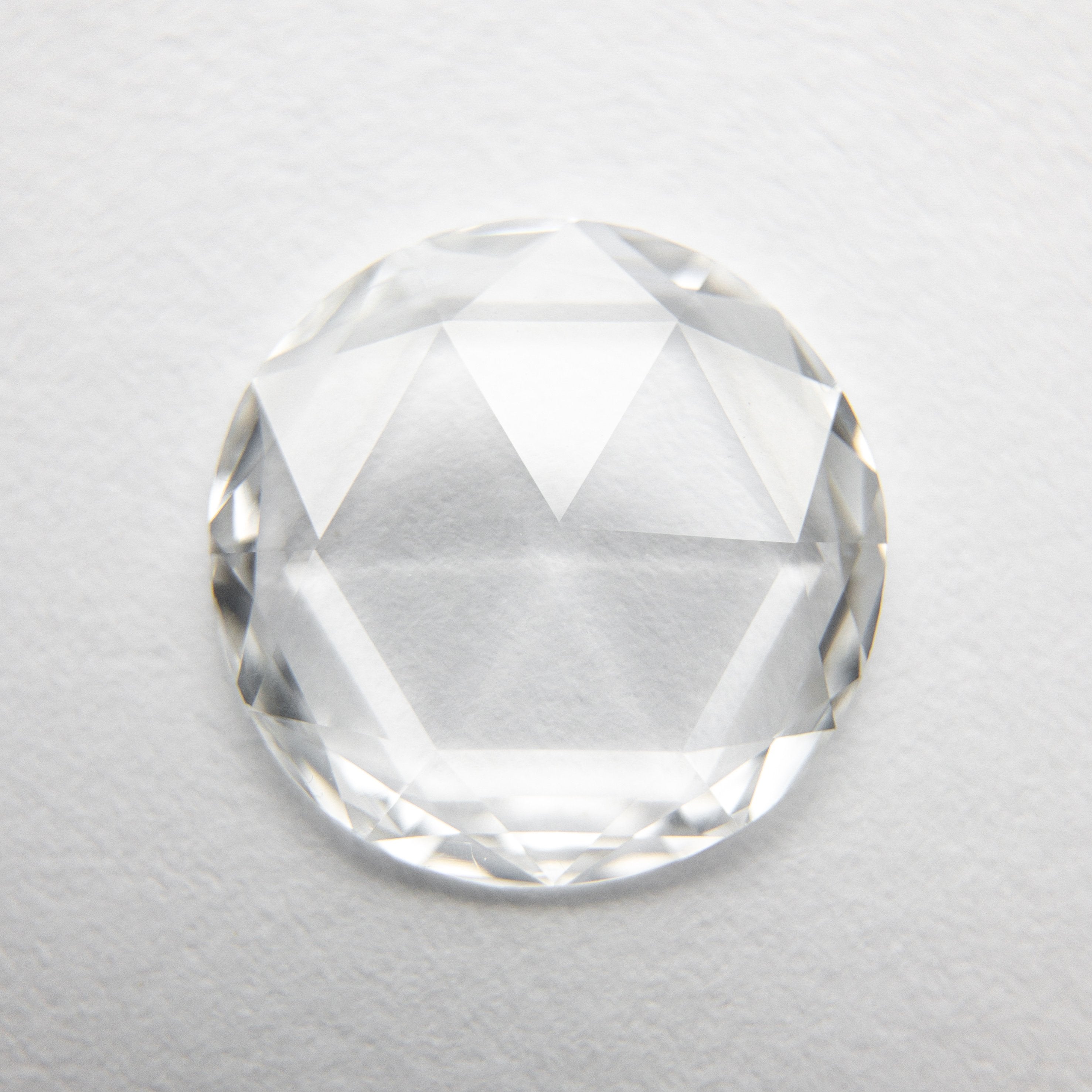 1.37ct 9.82x9.71x1.51mm VS1 E-F Round Rosecut 18347-01 Hold D1540