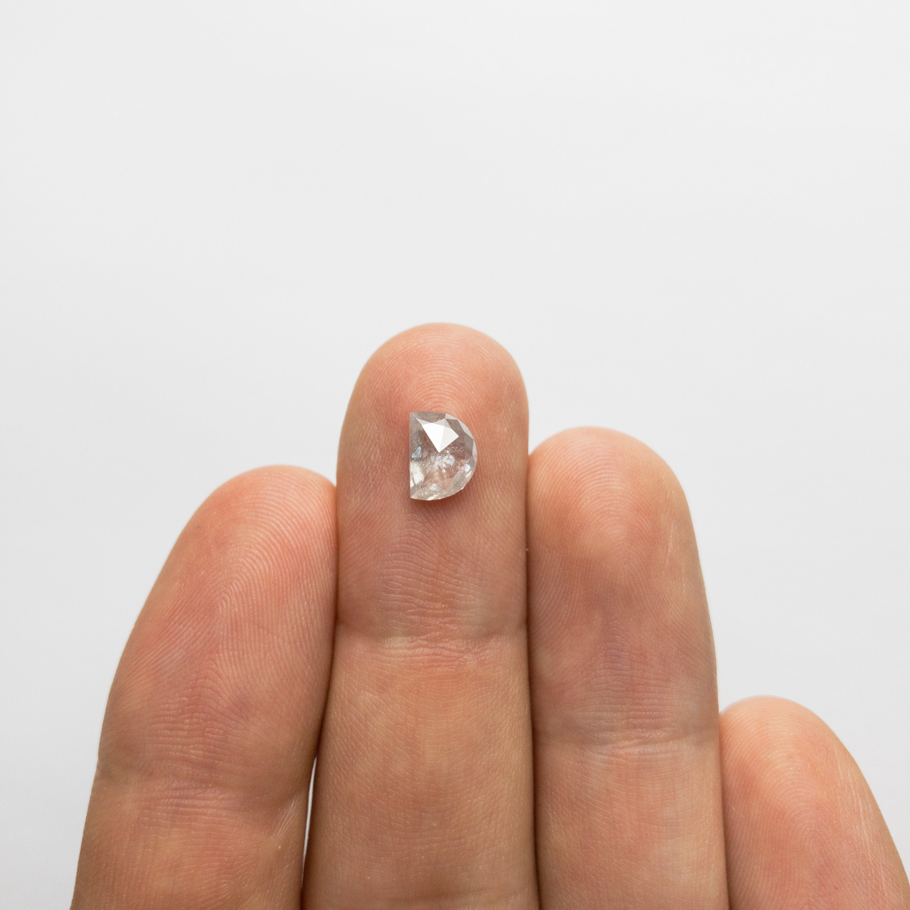 1.03ct 7.52x5.69x2.70mm Half Moon Rosecut 18351-14 hold D1425