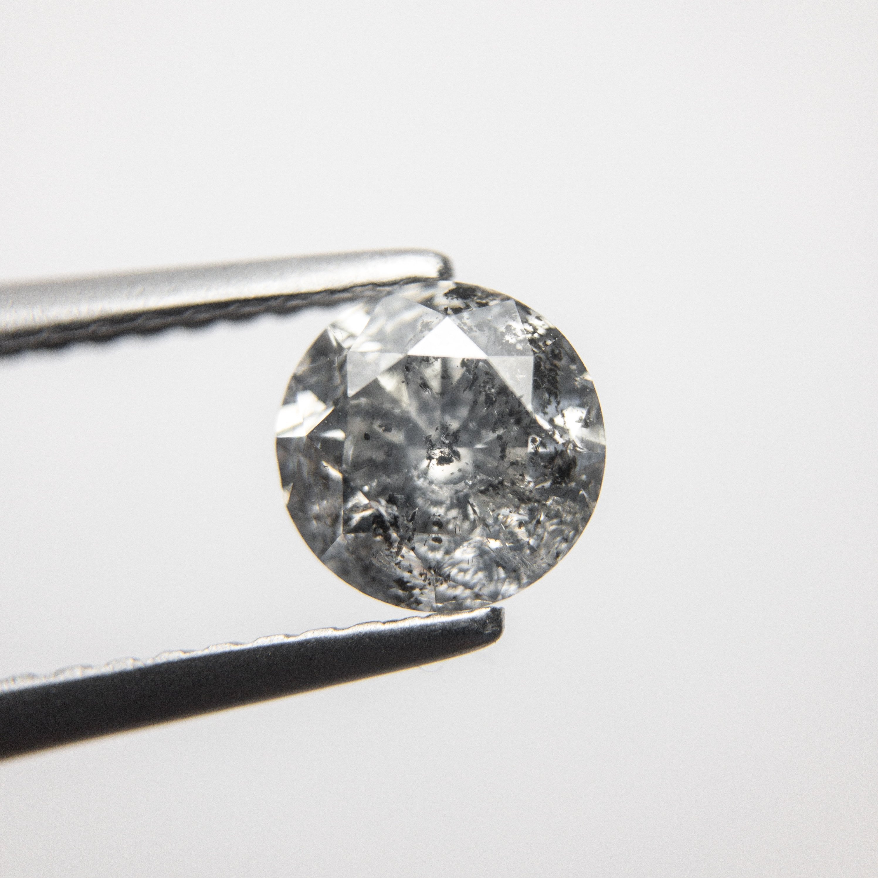1.03ct 6.06x6.03x4.09mm Round Brilliant 18354-03 hold D1319