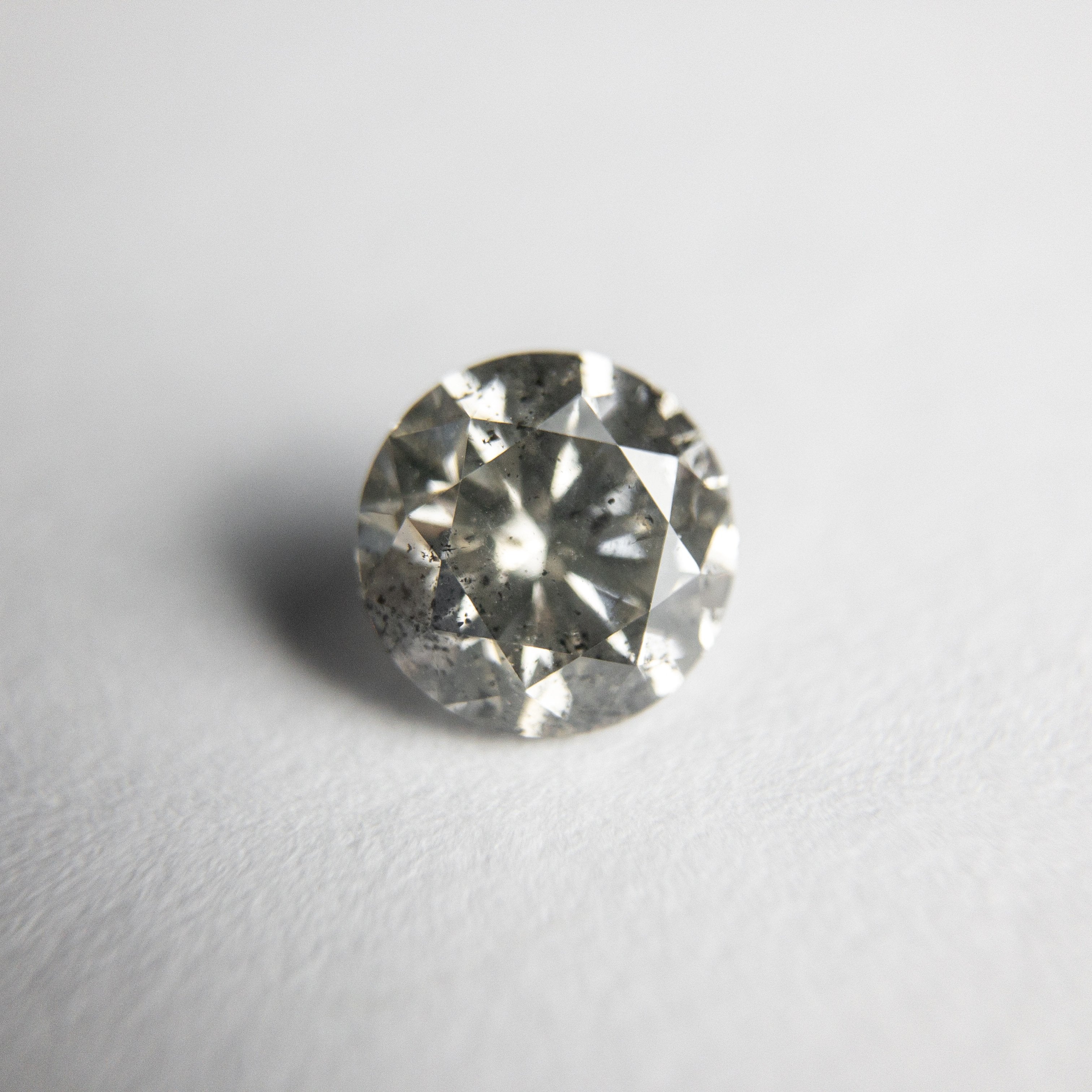 0.86ct 5.88x5.84x3.74mm Round Brilliant 18357-01