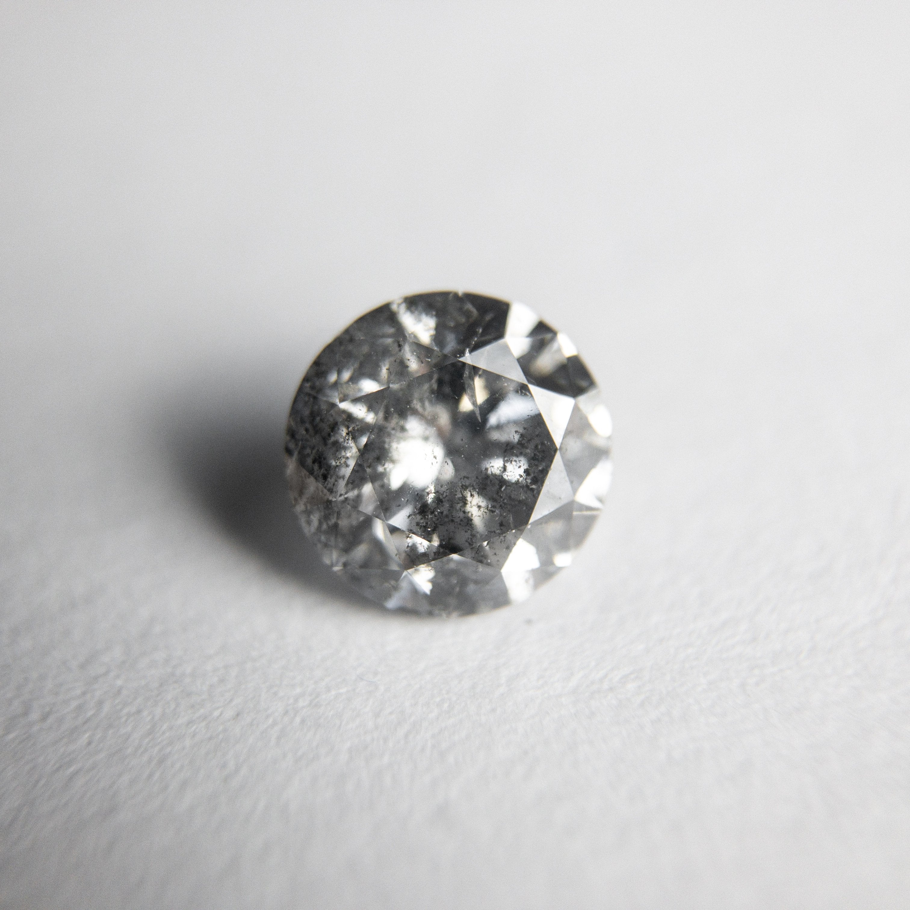 0.92ct 6.01x5.97x3.85mm Round Brilliant 18357-07 Memo D1373