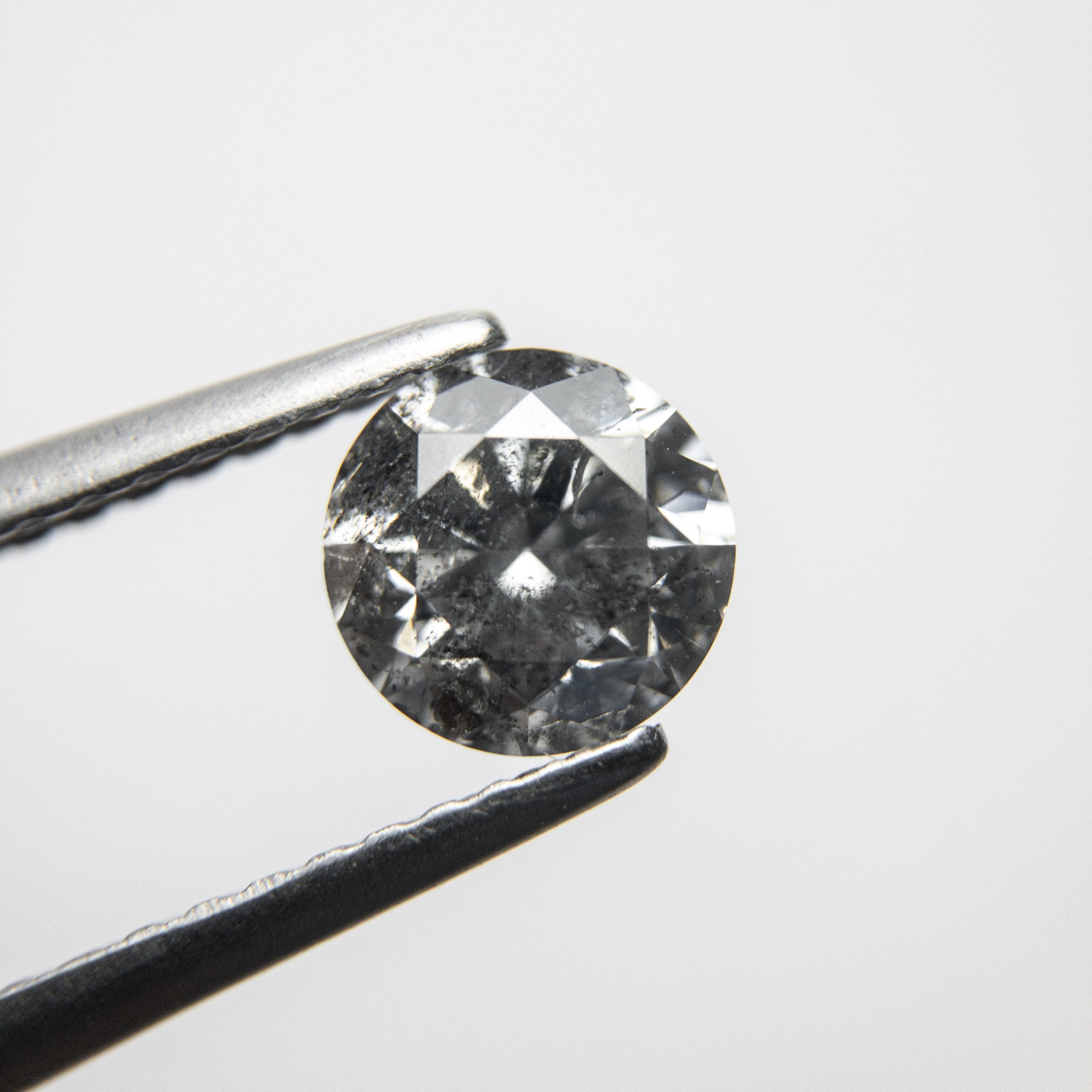 0.92ct 6.01x5.97x3.85mm Round Brilliant 18357-07 Memo D1373