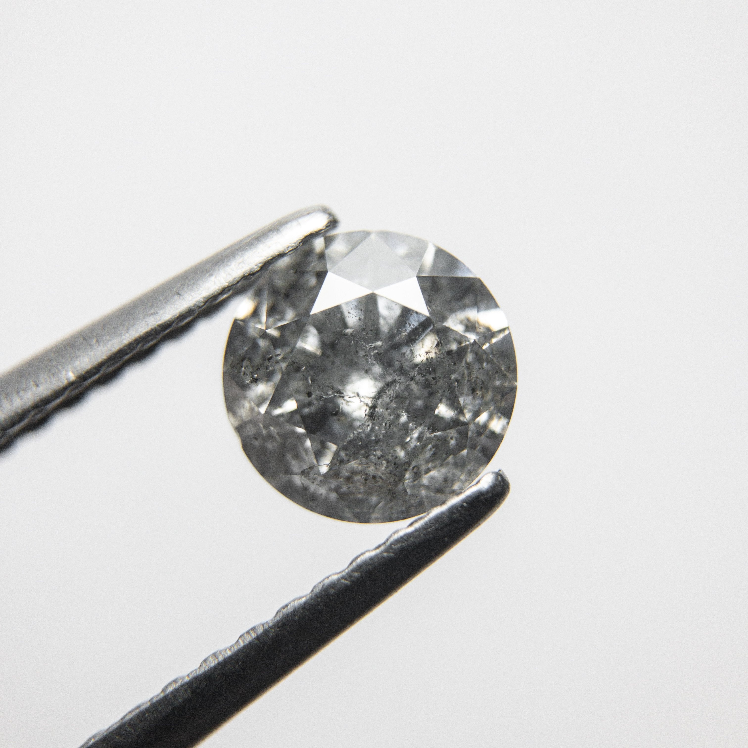 0.91ct 6.11x6.08x3.82mm Round Brilliant 18357-10 hold D1498