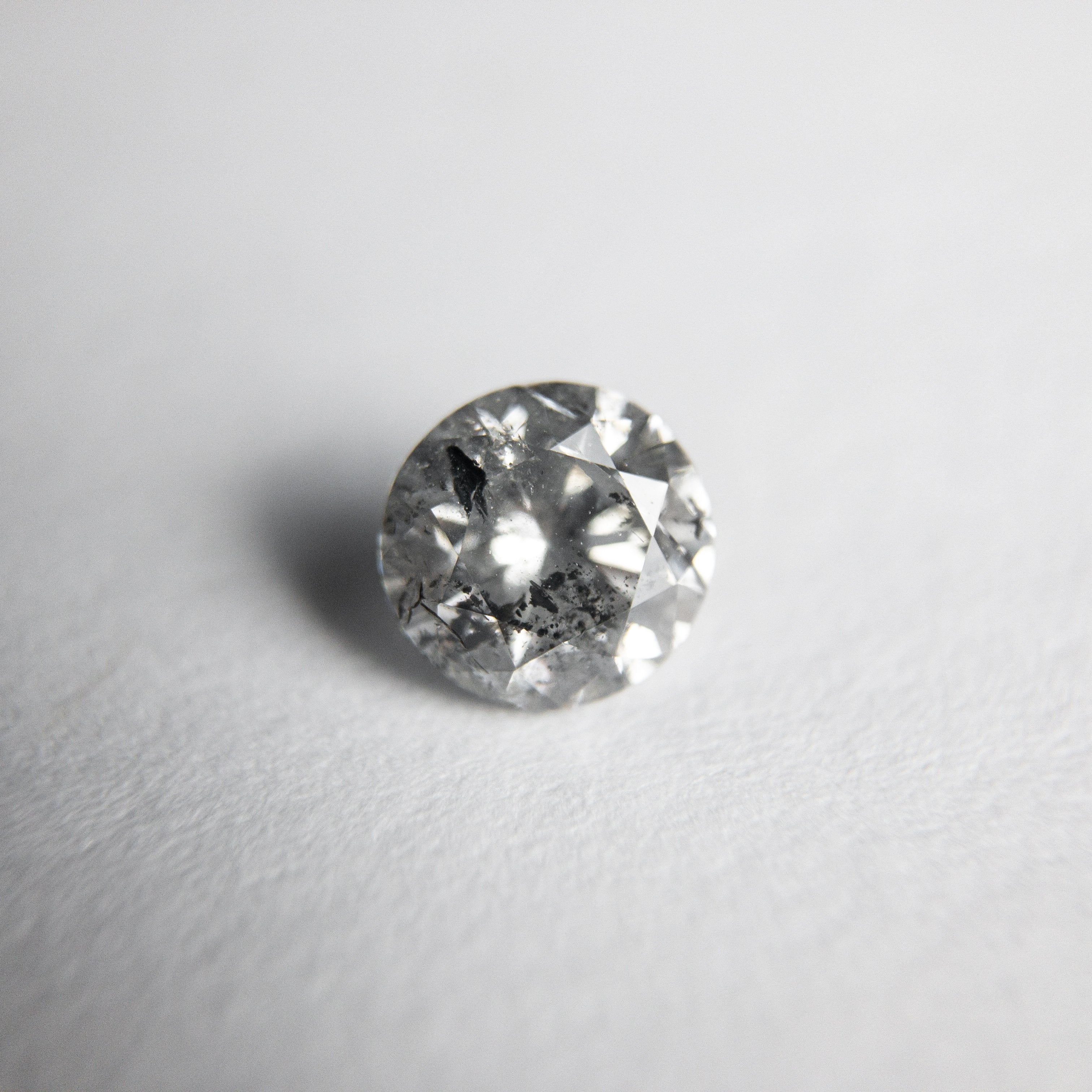 0.57ct 5.12x5.03x3.35mm Round Brilliant 18357-17 HOLD D1353