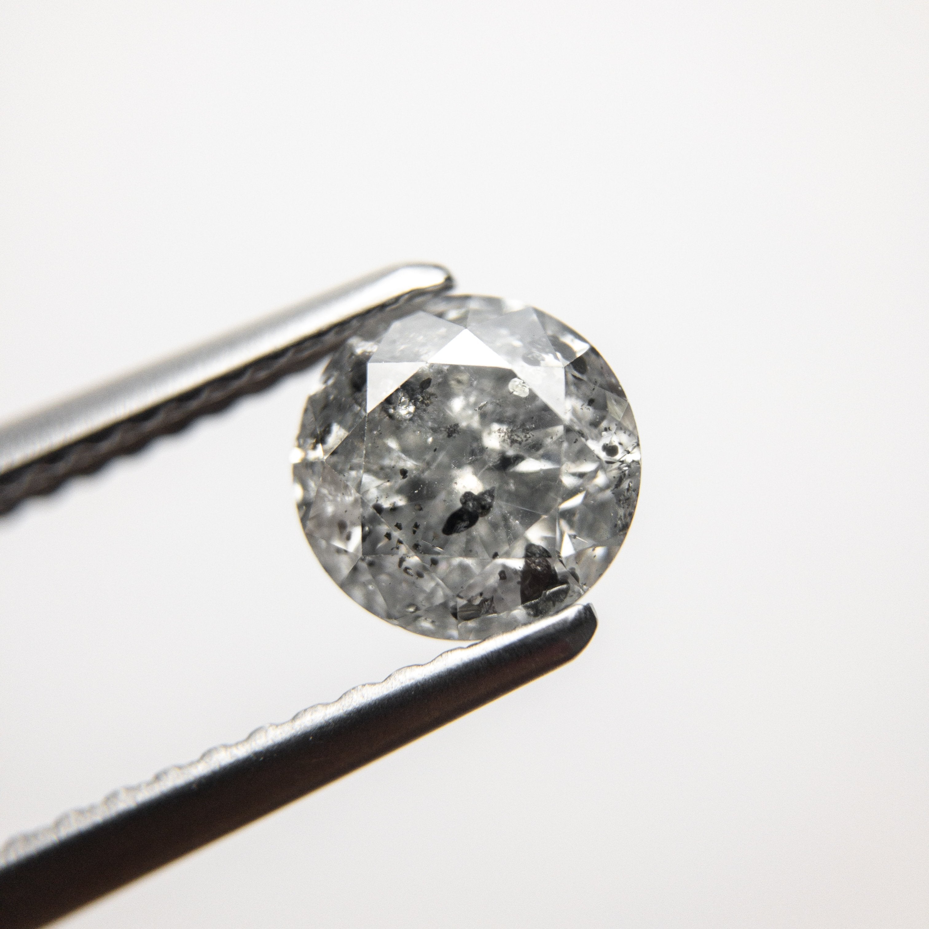 0.95ct 6.15x6.14x3.80mm Round Brilliant 18362-02 HOLD D1561
