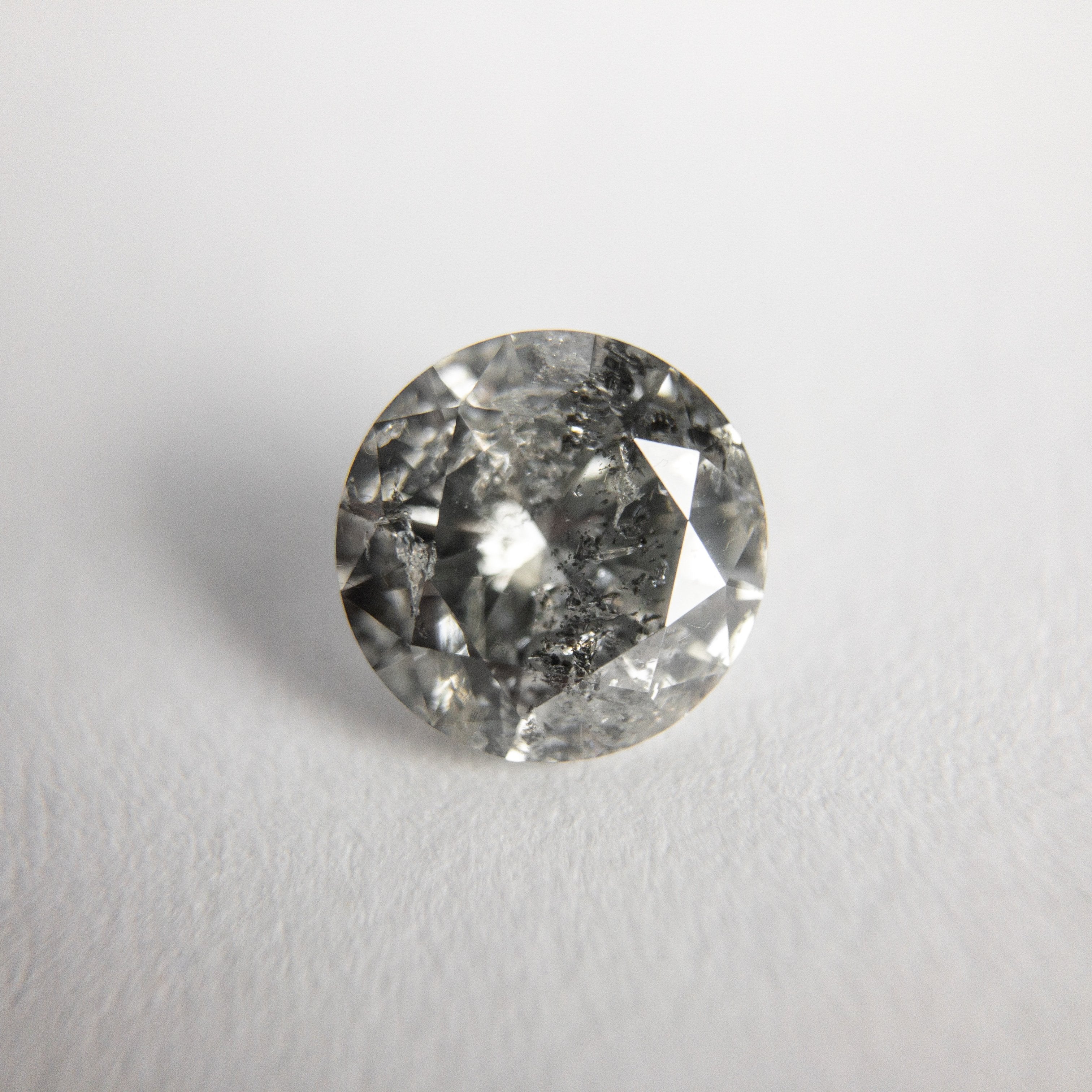 0.95ct 6.47x6.46x3.68mm Round Brilliant 18362-07 hold D1685