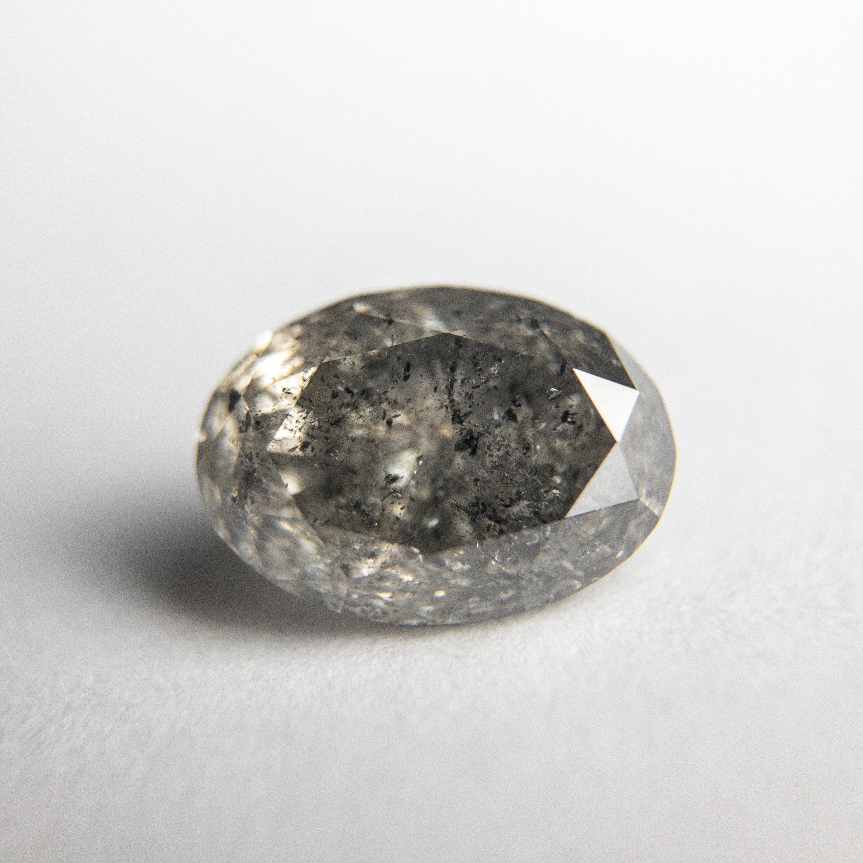 1.70ct 8.43x6.08x4.81mm Oval Brilliant 18365-14 Memo D1373
