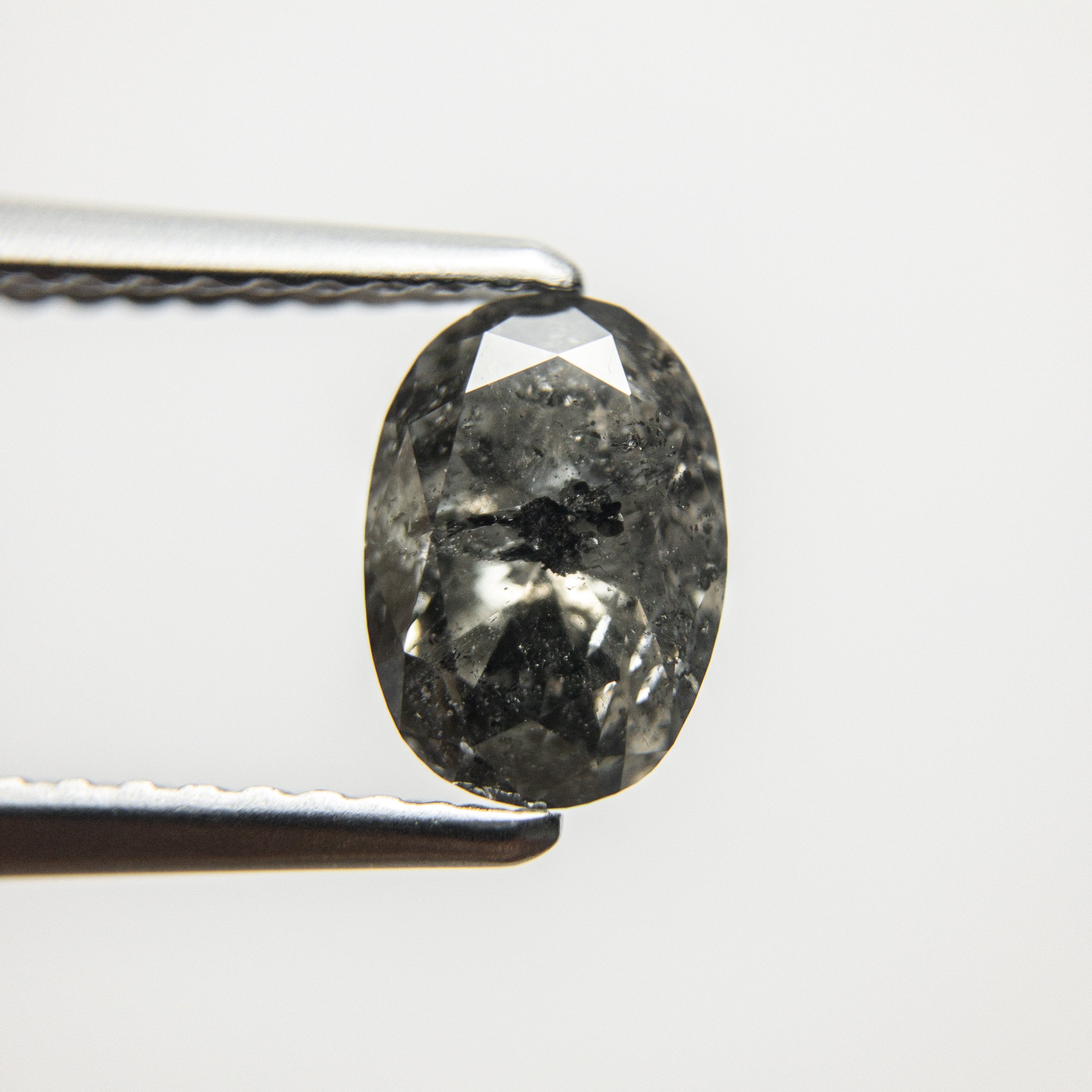 1.06ct 7.62x5.40x3.71mm Oval Brilliant 18367-04 Hold D1432