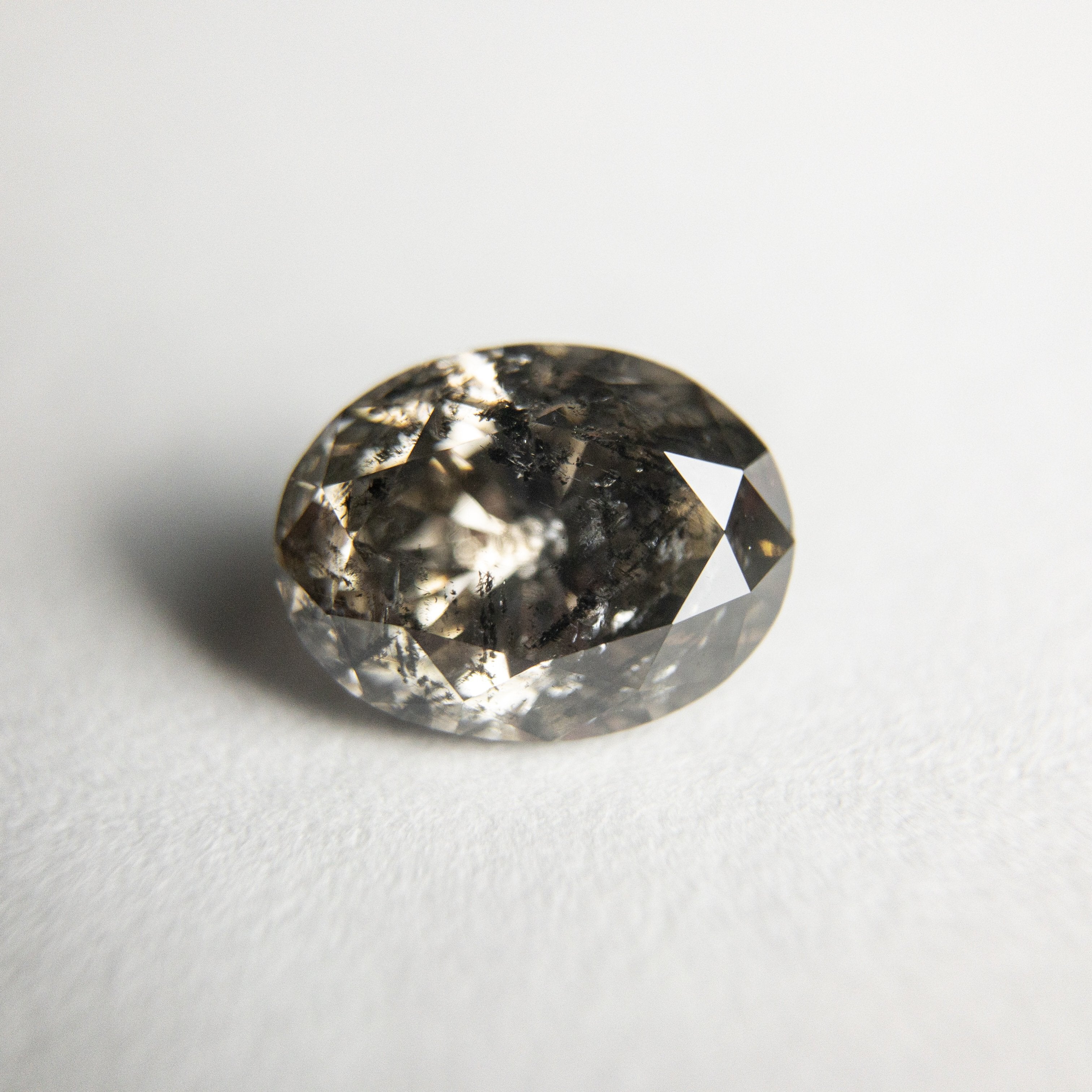 1.27ct 7.80x6.03x4.01mm Oval Brilliant 18367-05