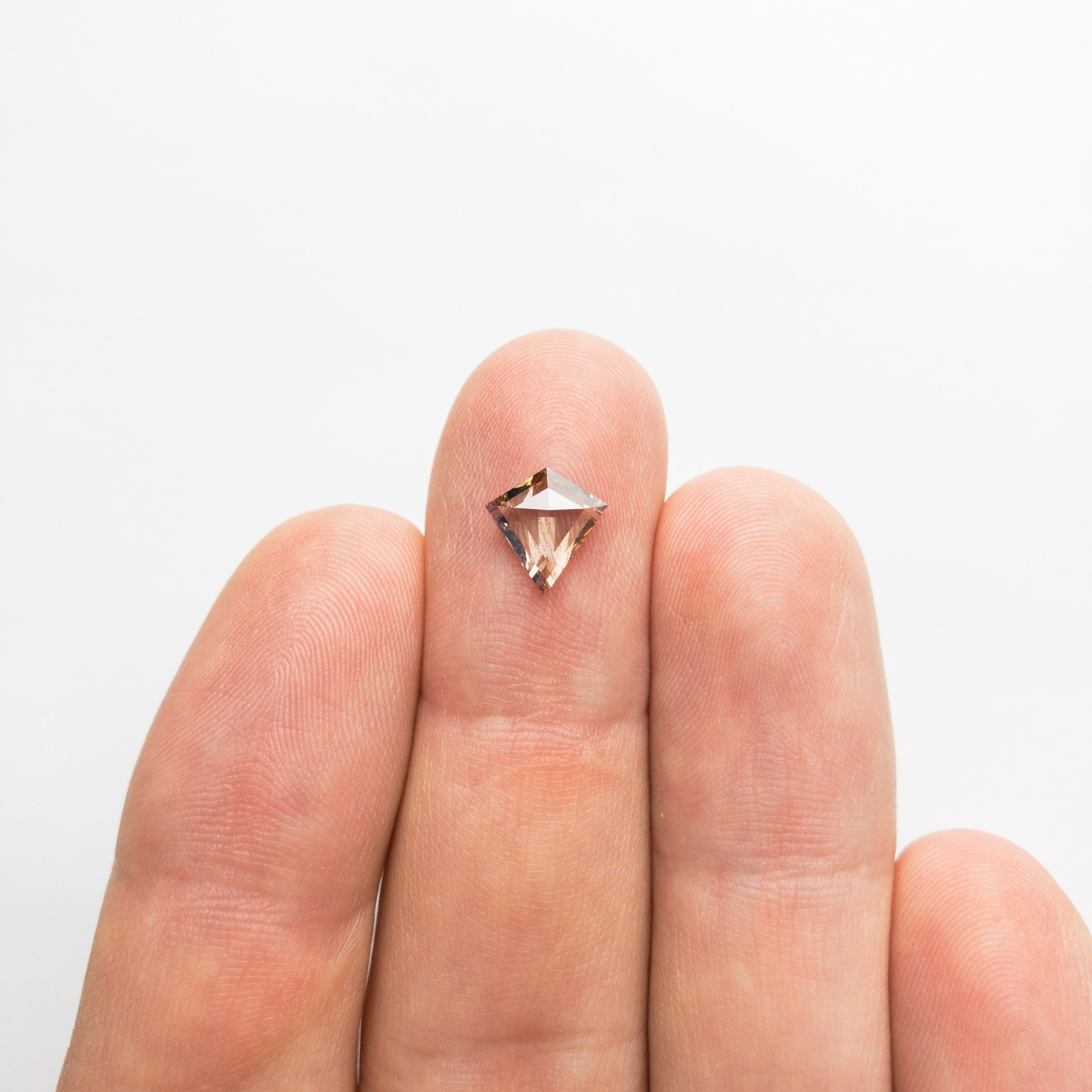 1.01ct 8.75x8.33x2.43mm Kite Rosecut 18369-19 Hold #D1889