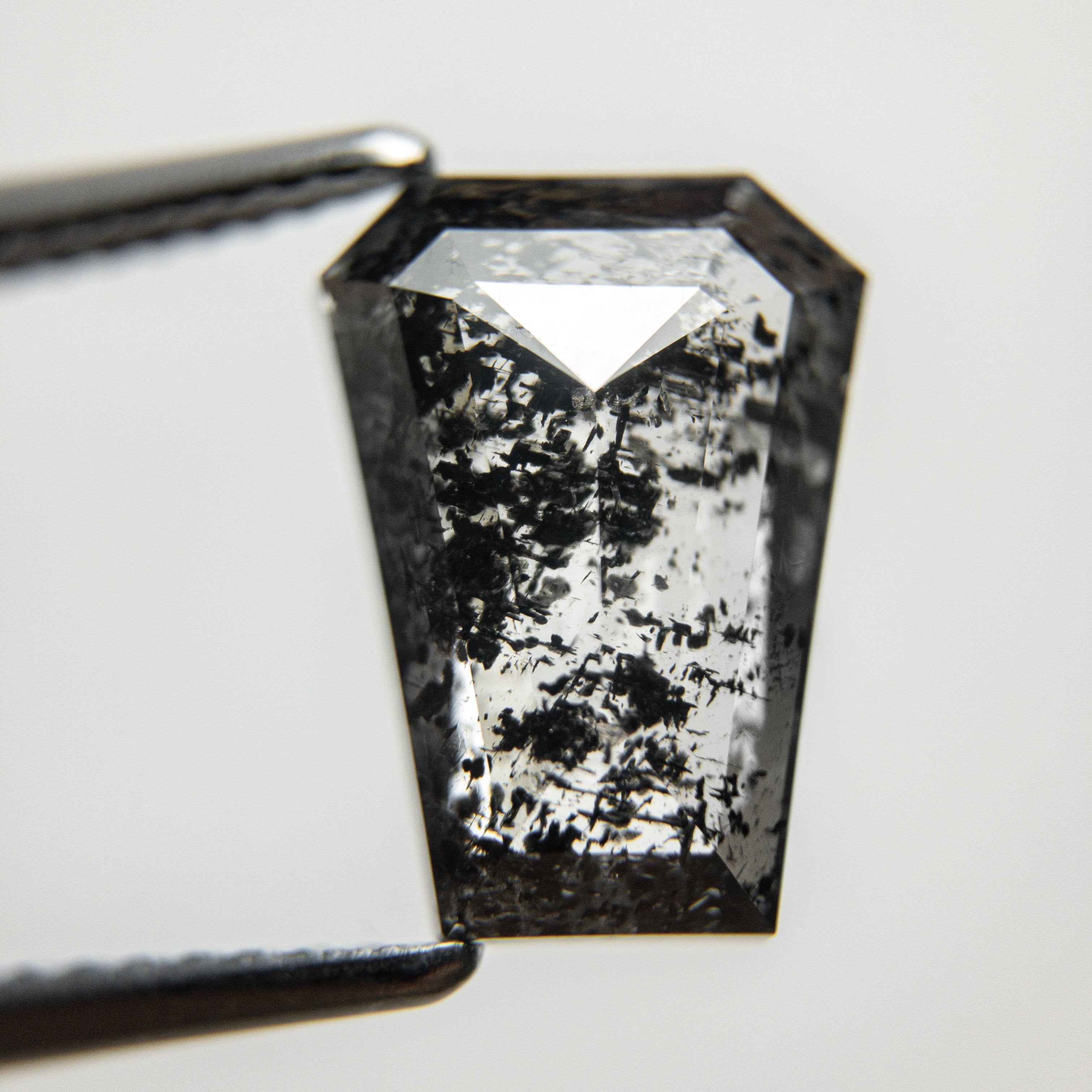3.30ct 11.32x8.25x3.70mm Coffin Rosecut 18379-01