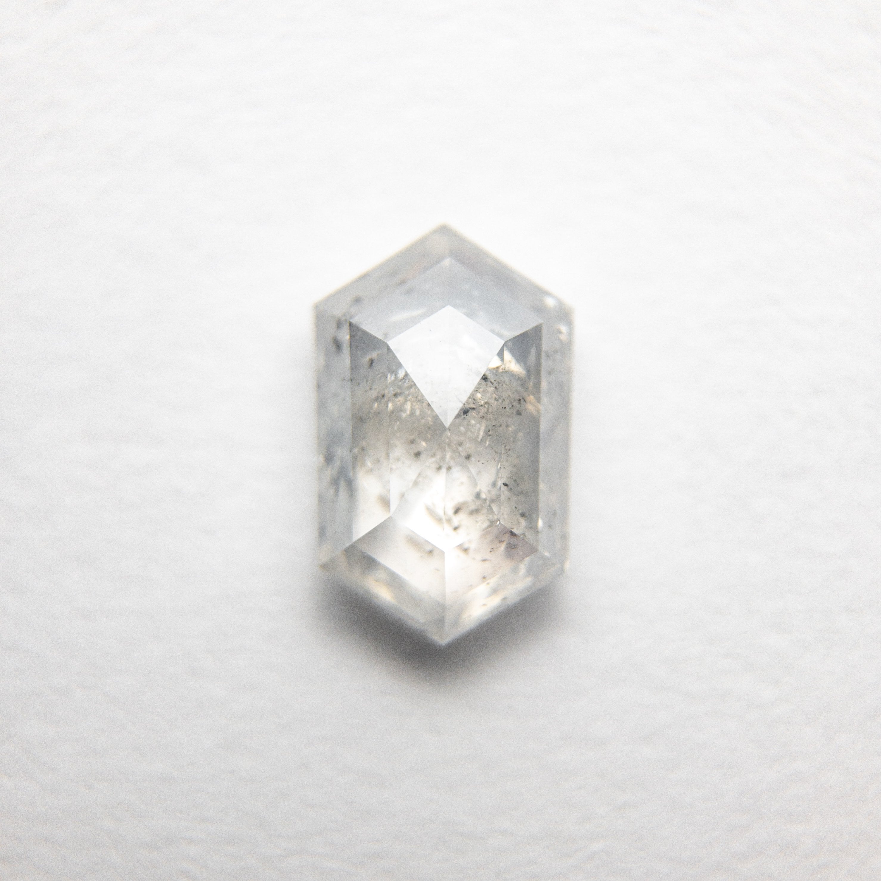 0.94ct 7.87x4.86x2.69mm Hexagon Rosecut 18386-06 Hold D1820