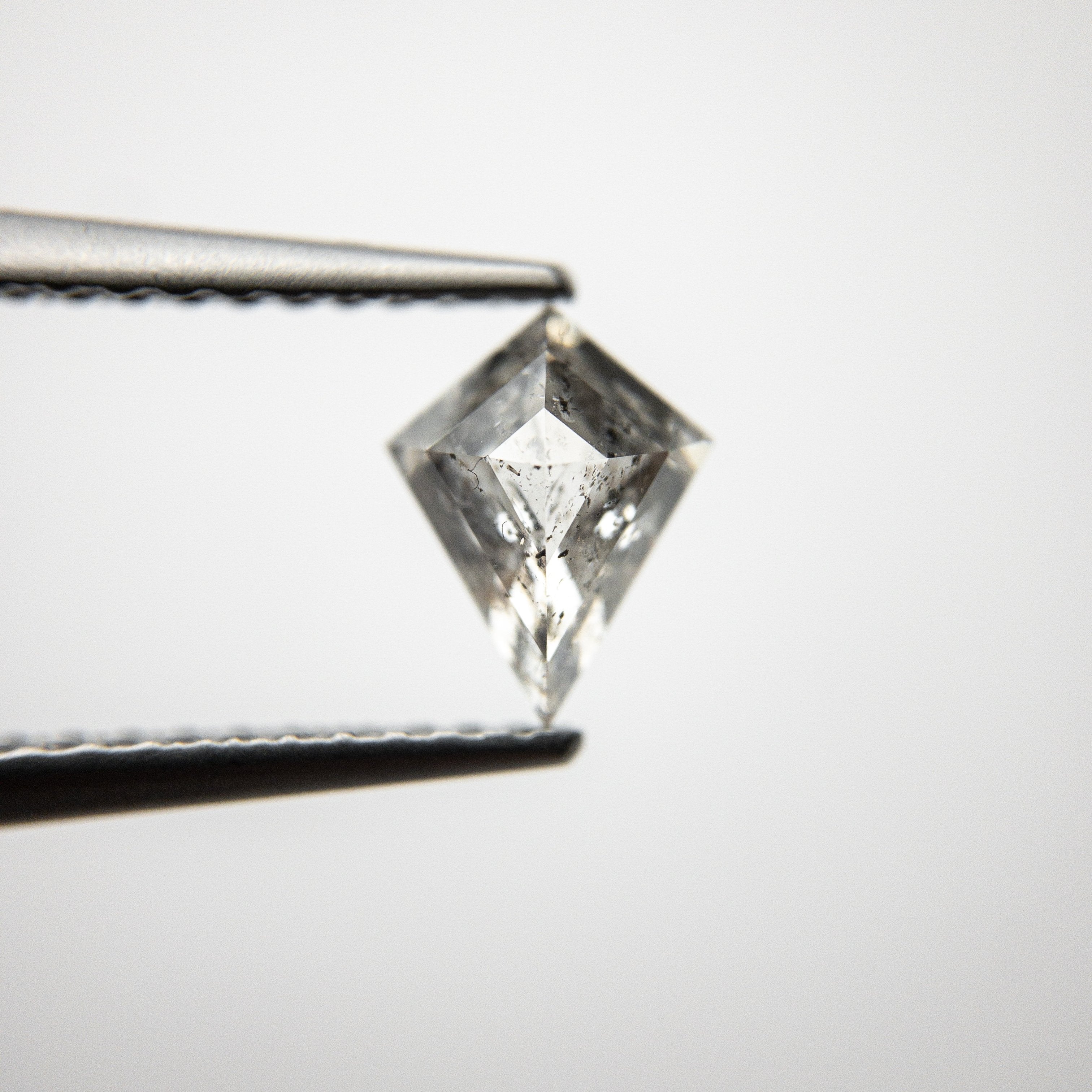 0.92ct 7.40x5.79x3.85mm Kite Rosecut 18387-02 HOLD D1604