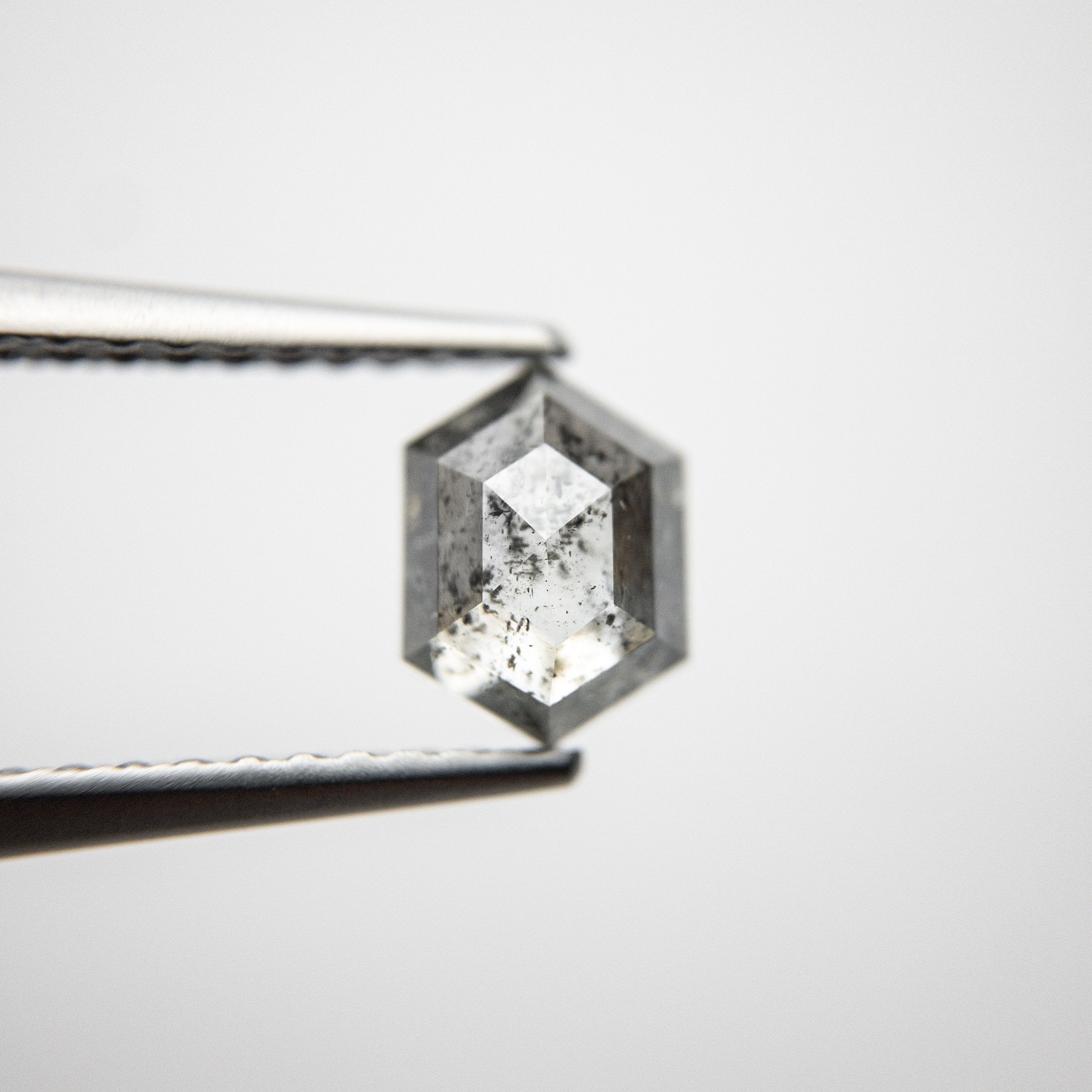0.94ct 6.84x5.09x3.13mm Hexagon Rosecut 18388-04
