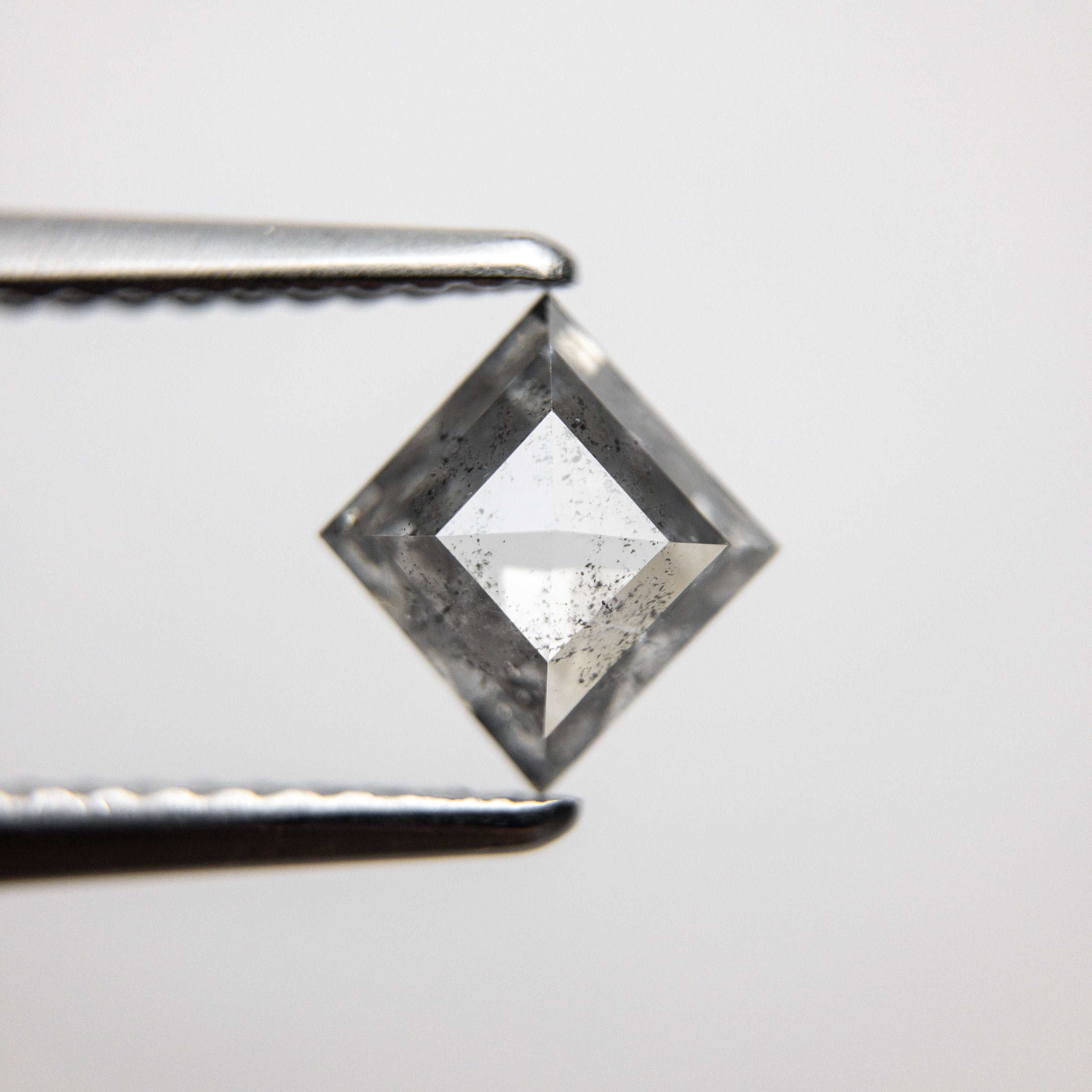 0.63ct 7.56x6.95x2.31mm Kite Rosecut 18400-06 HOLD D1620