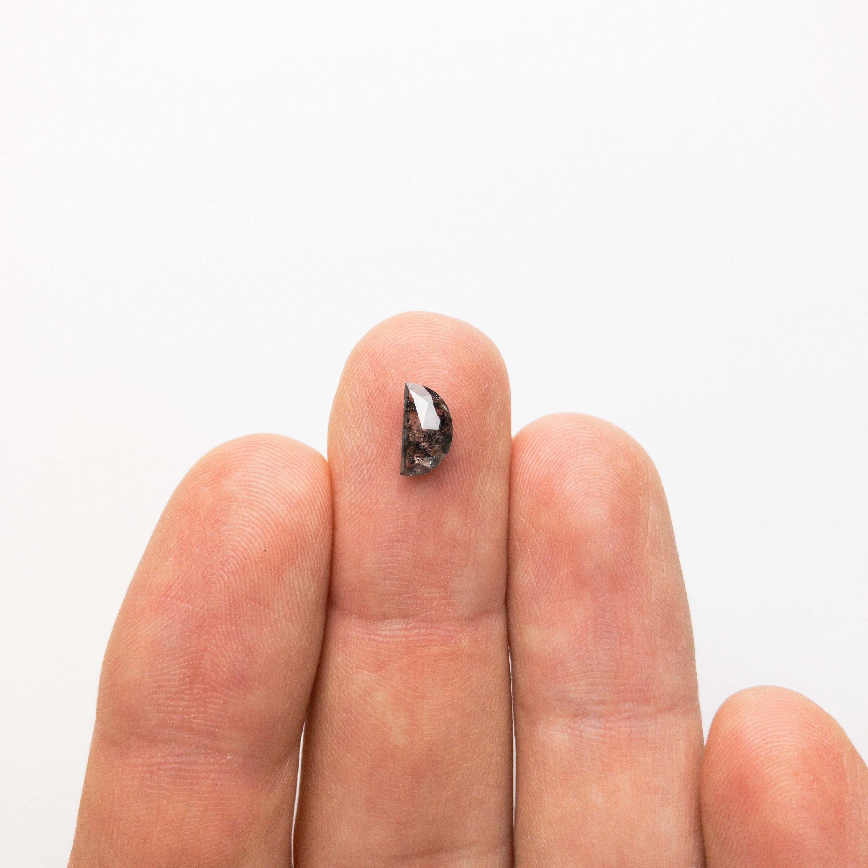 0.87ct 8.15x4.40x2.34mm Half Moon Rosecut 18400-08