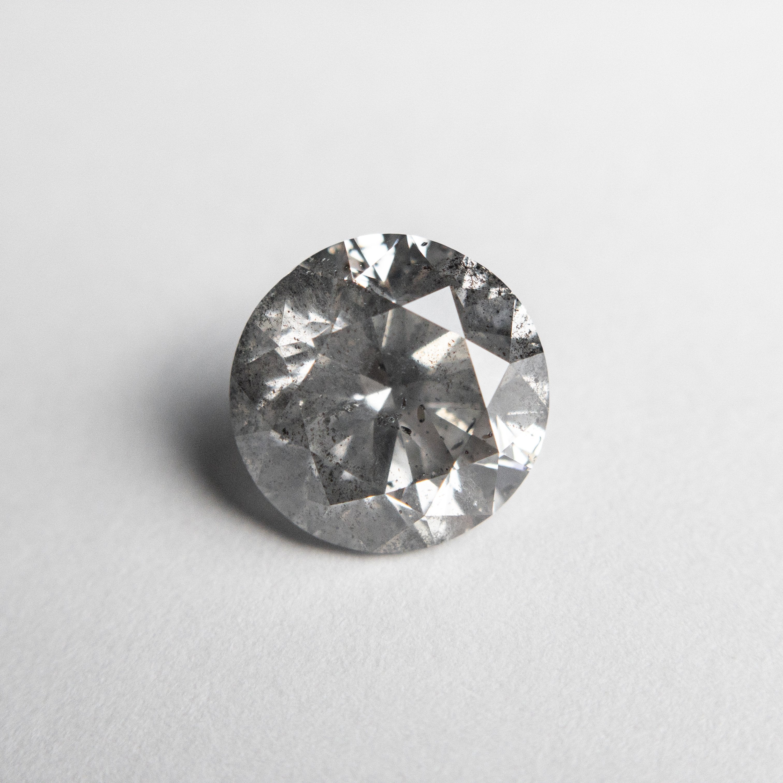 2.69ct 8.59x8.49x5.65mm Round Brilliant 18409-02