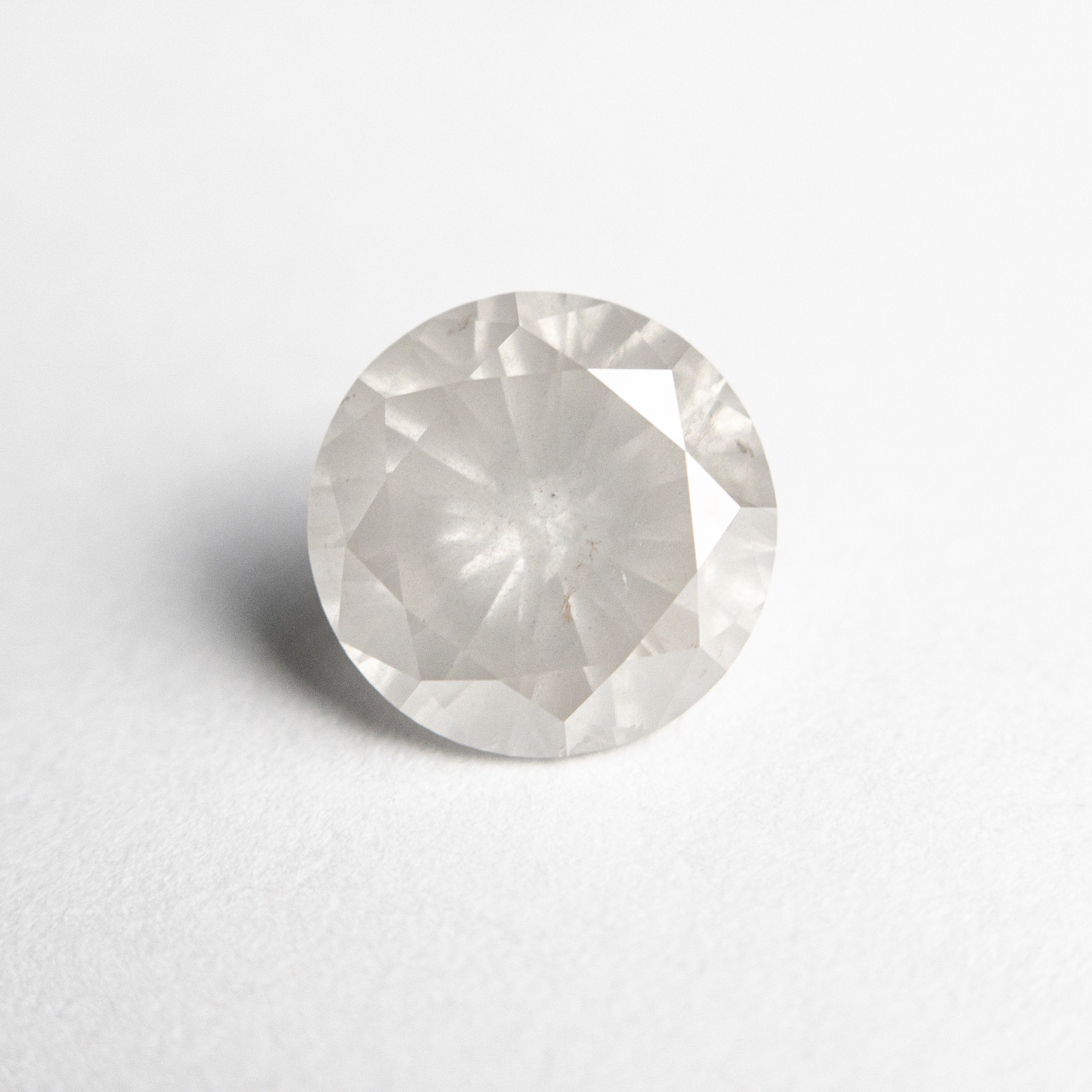 2.53ct 8.59x8.54x5.43mm Round Brilliant 18409-04 Hold #D1889