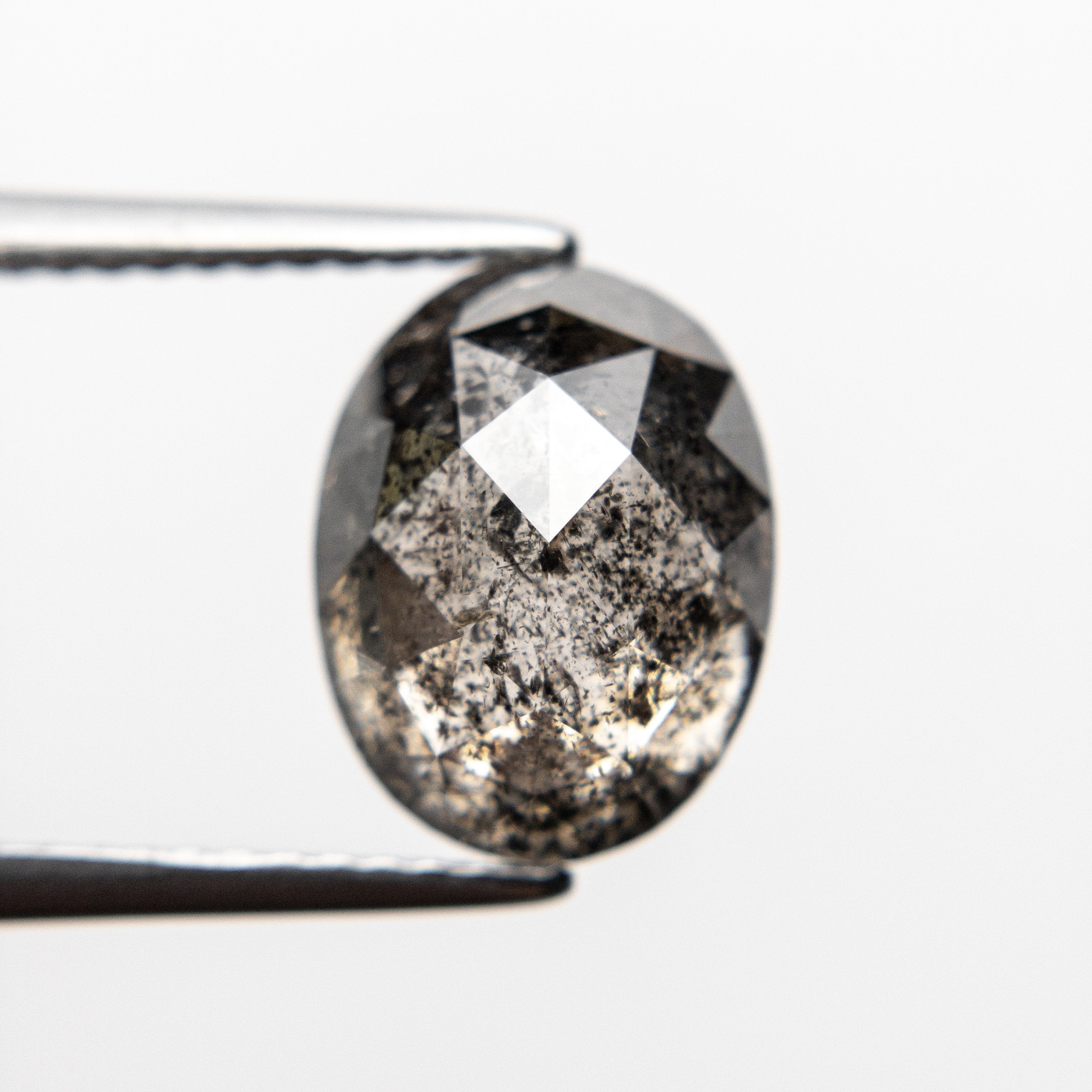 4.14ct 10.88x8.25x5.45mm Oval Double Cut 18410-04 hold D1848