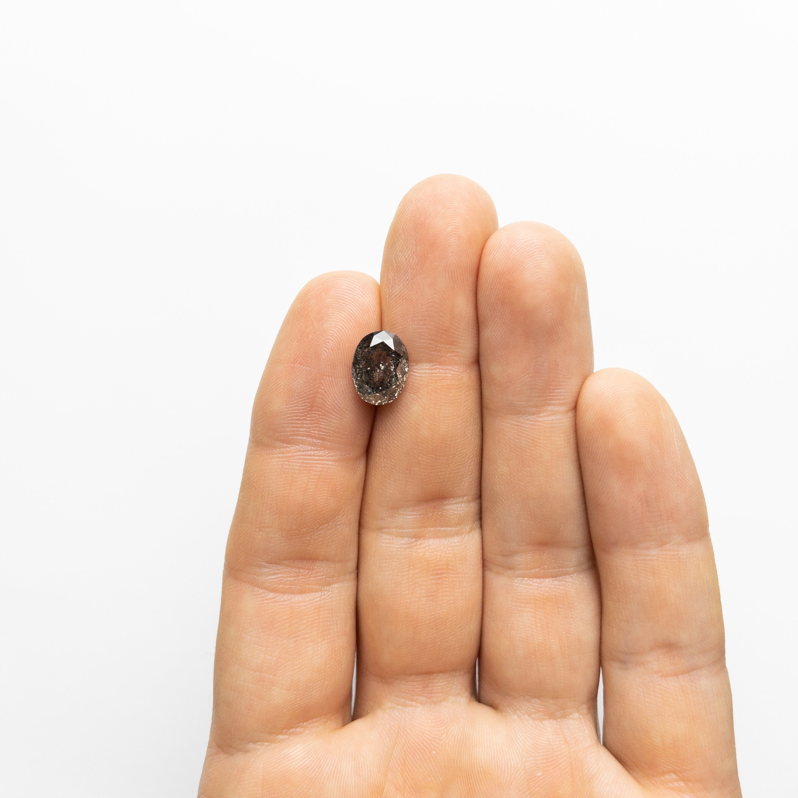 4.14ct 10.88x8.25x5.45mm Oval Double Cut 18410-04 hold D1848