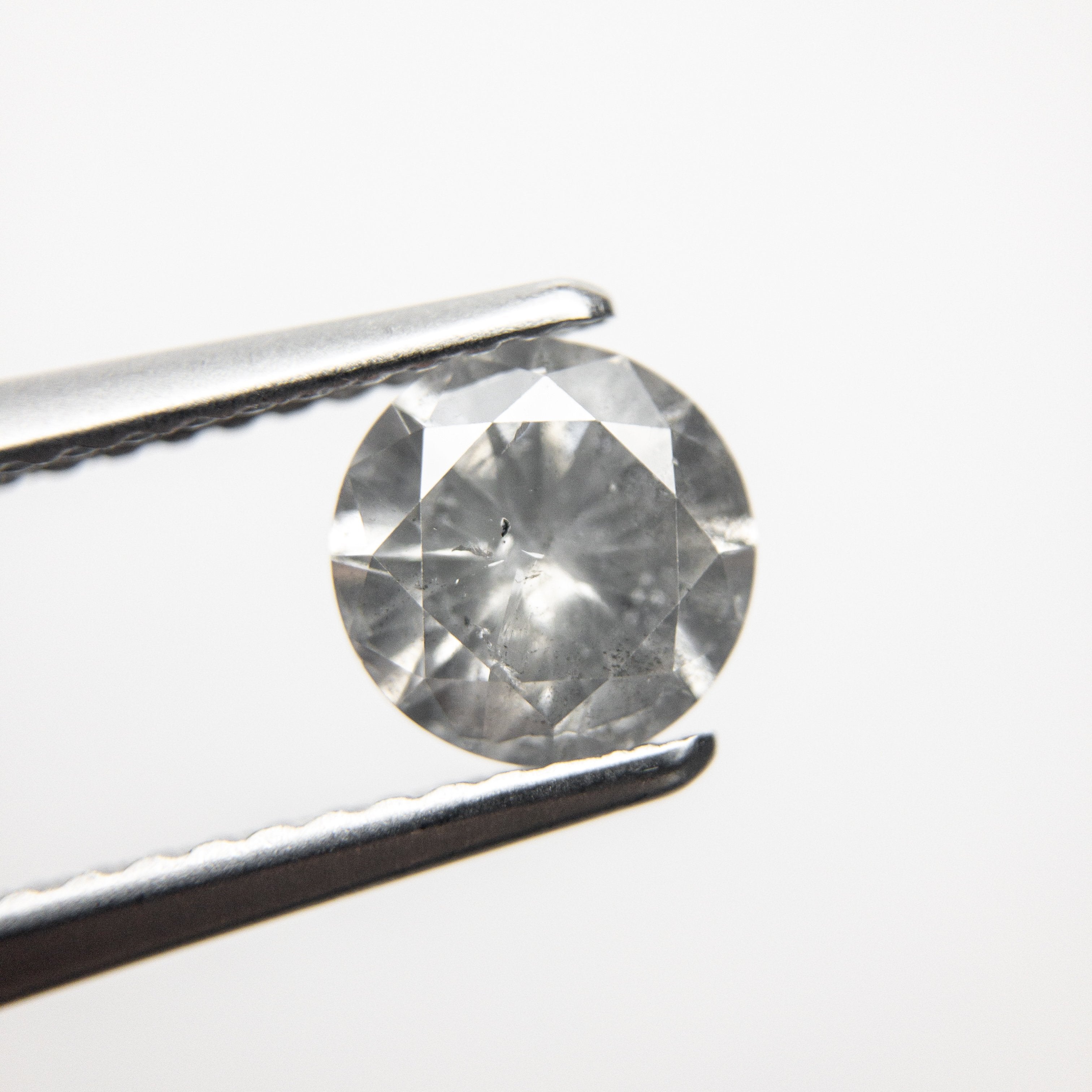 0.97ct 6.50x6.48x3.64mm Round Brilliant 18428-01 hold D1547