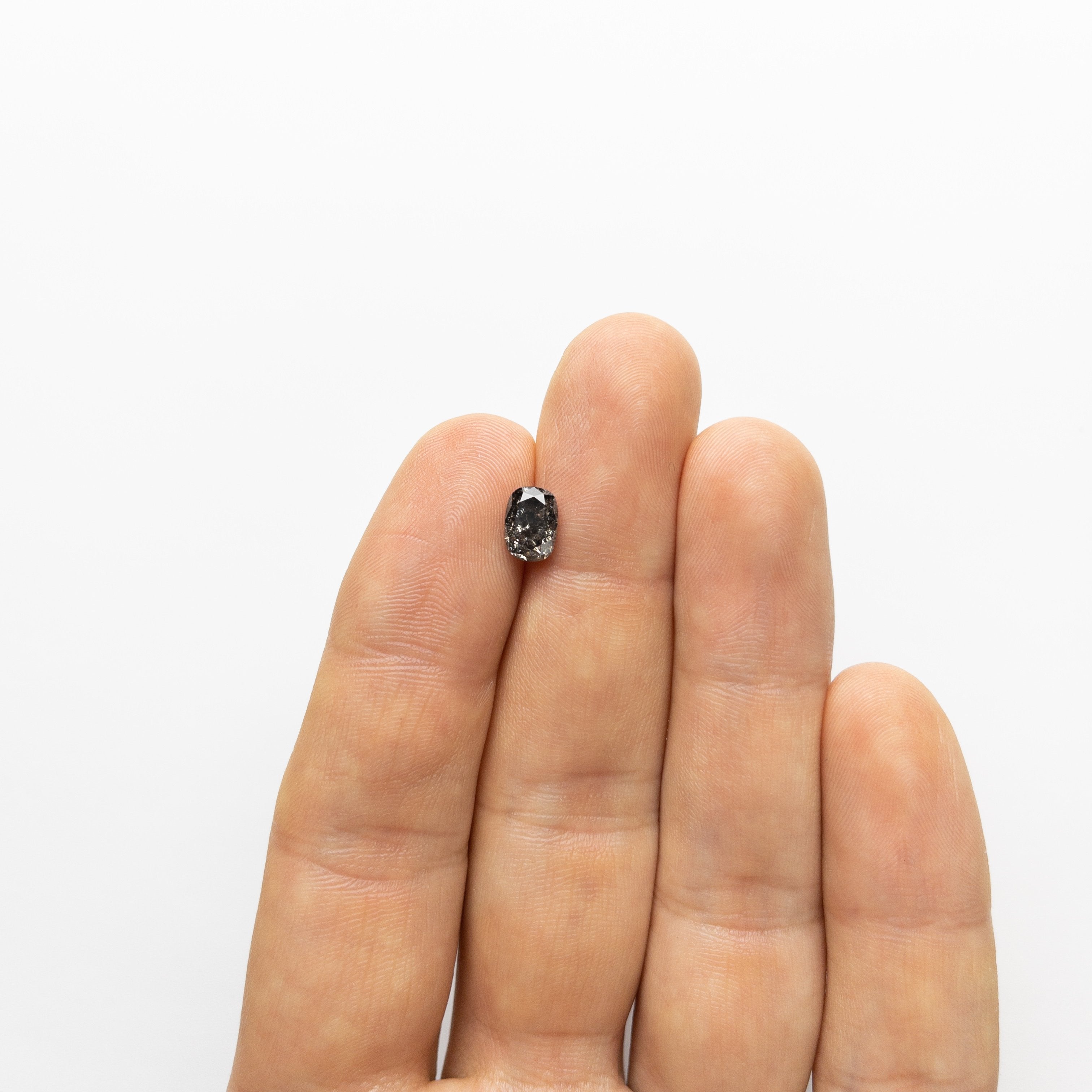 1.42ct 7.72x5.52x4.13mm Cushion Brilliant 18453-13 HOLD D1934 2.11.21