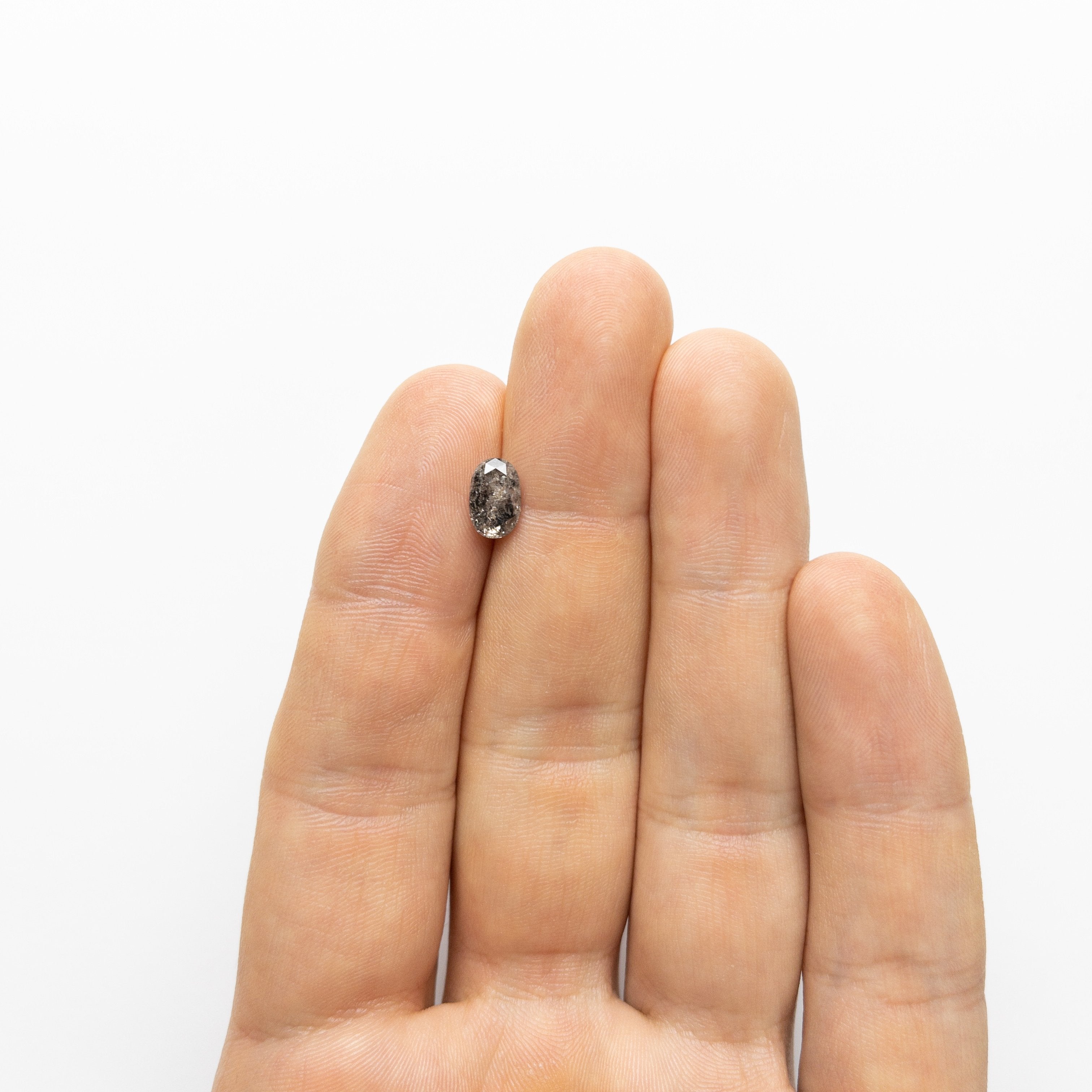 1.56ct 8.45x5.46x4.50mm Oval Brilliant 18453-16