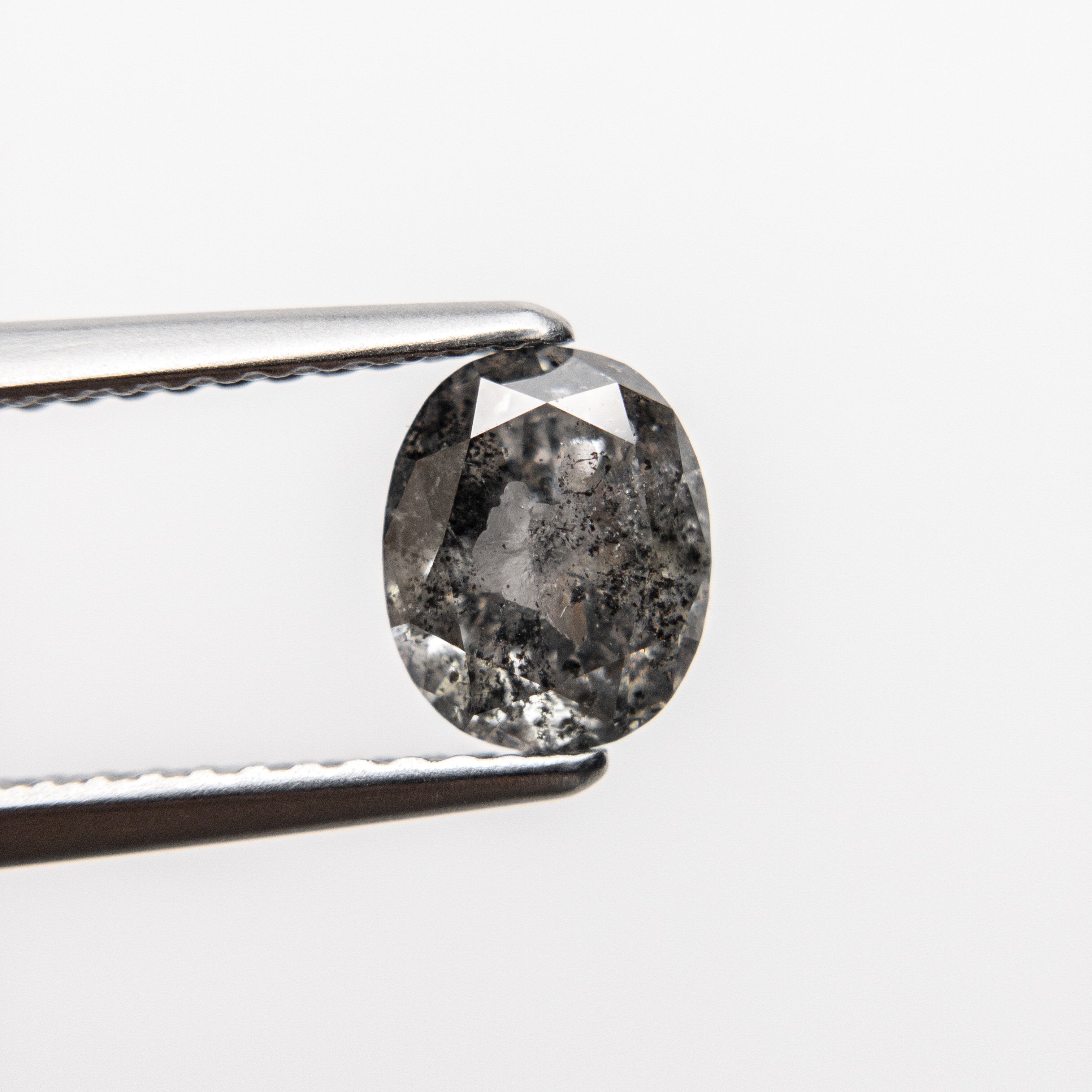 1.14ct 6.93x5.62x3.97mm Oval Brilliant 18453-19 D1703