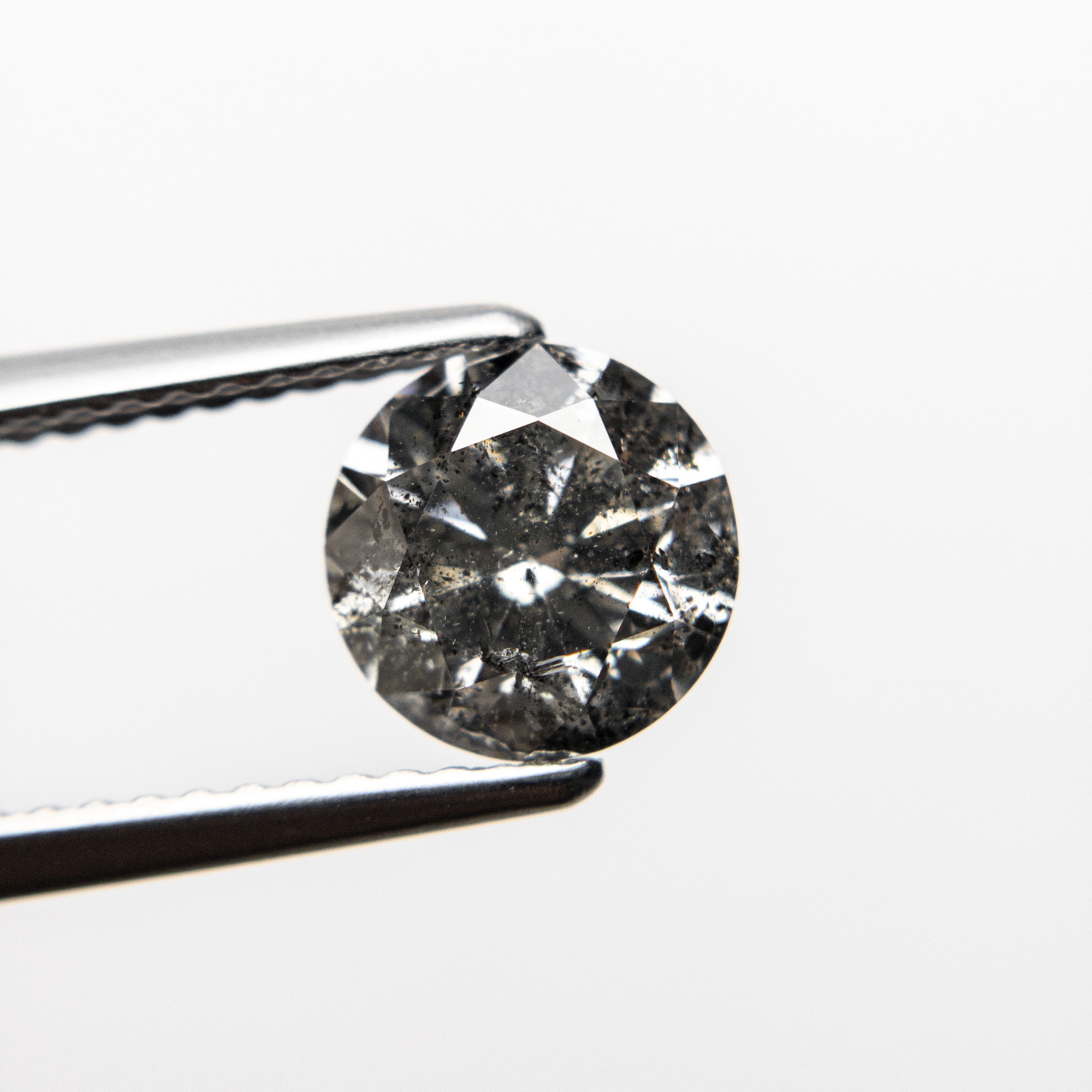 1.51ct 7.09x7.03x4.50mm Round Brilliant 18459-02 Hold D1688