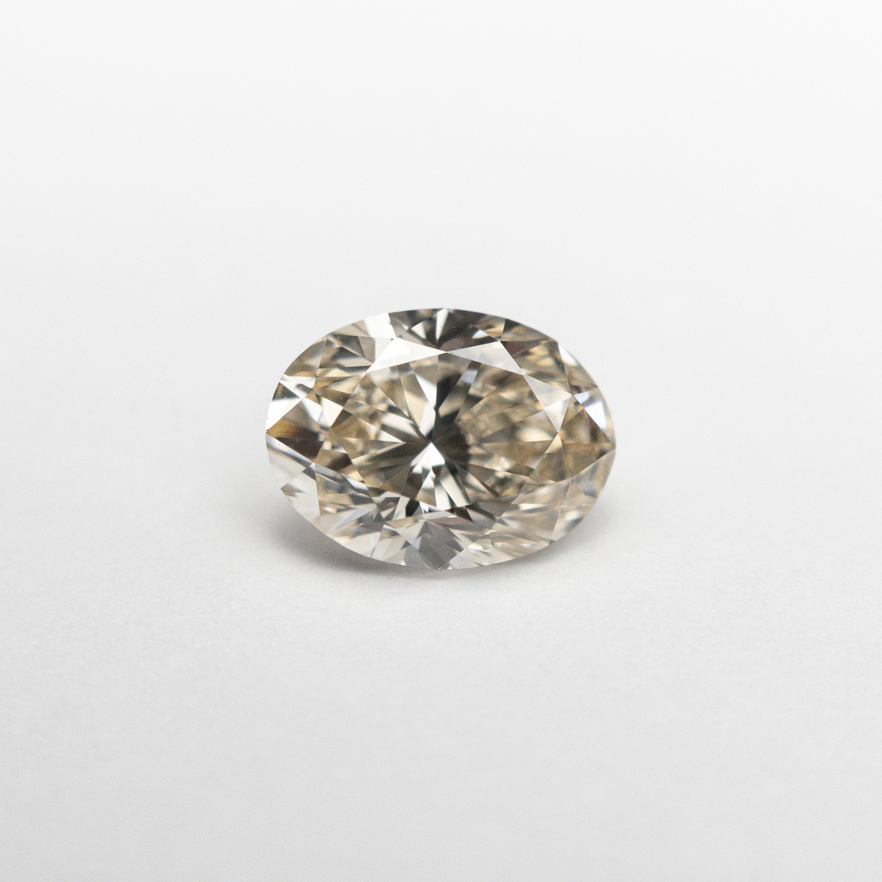 1.00ct 7.39x5.56x3.66mm VS2 Champagne Oval Brilliant 18461-01