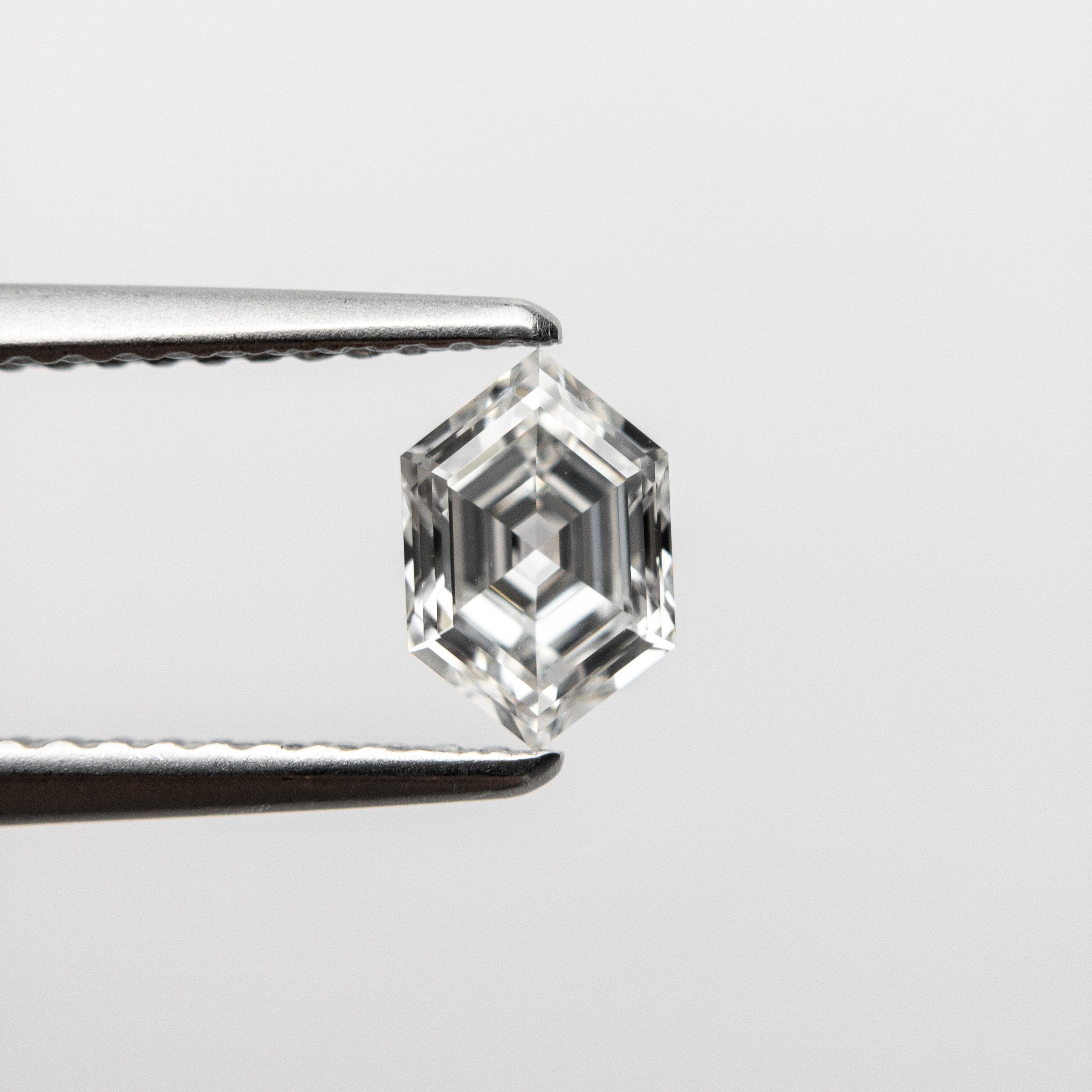 0.65ct 6.89x4.56x2.79mm SI1 E Hexagon Step Cut 18470-02