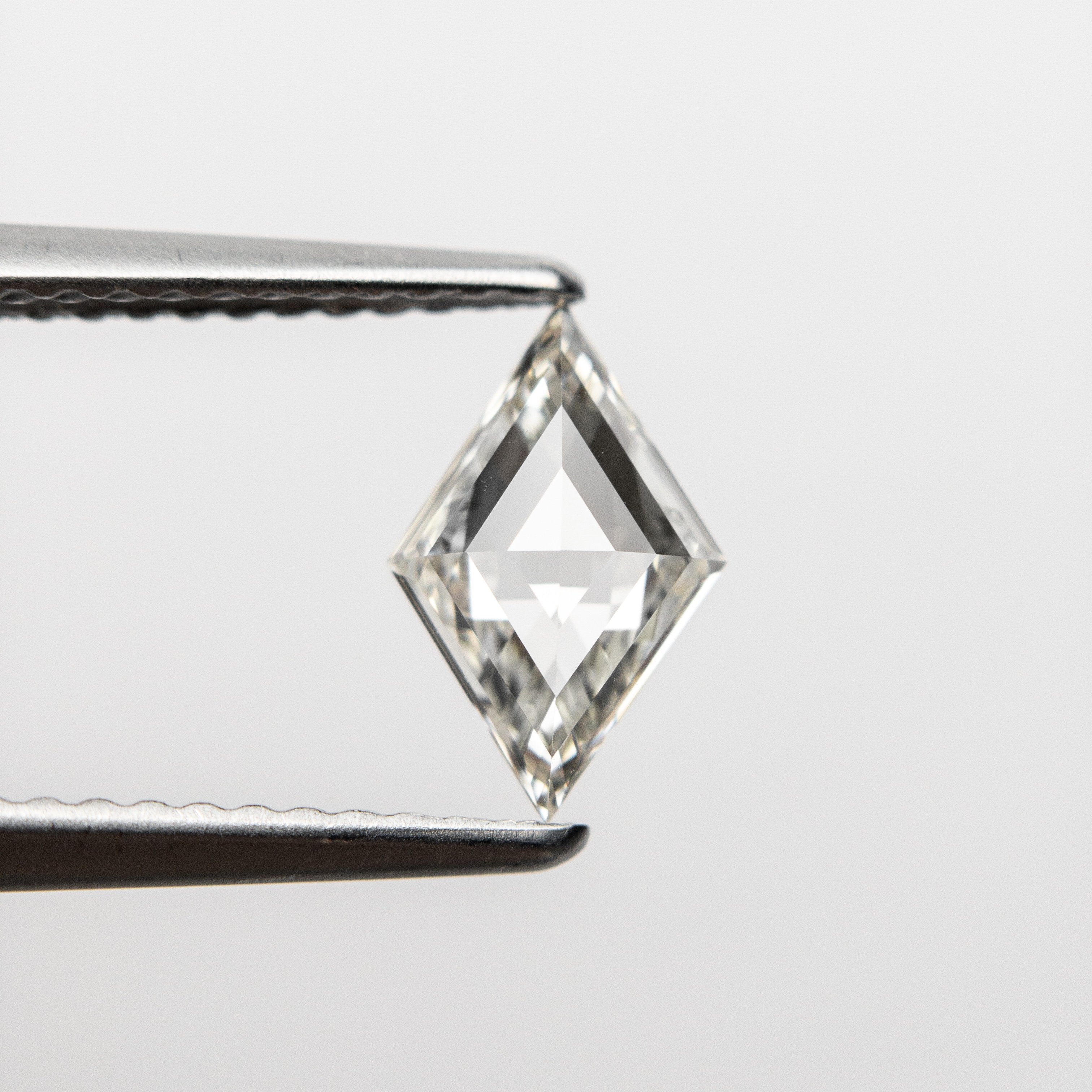 0.64ct 9.22x5.90x2.29mm VS1 L-M Lozenge Step Cut 18470-04